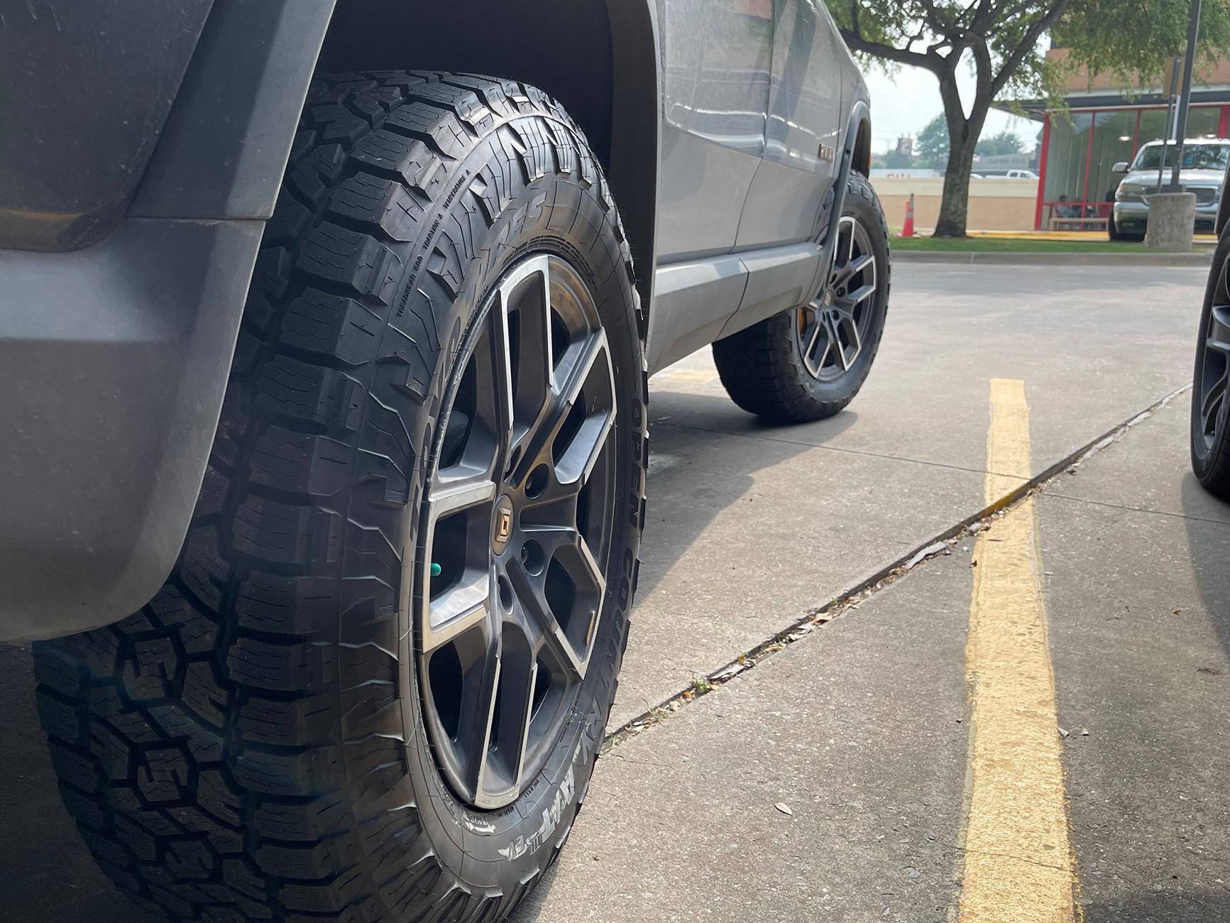 Rivian R1T R1S 22" replacement tire feedback please - Bridgestone Dueler A/T ASCENT IMG_6315