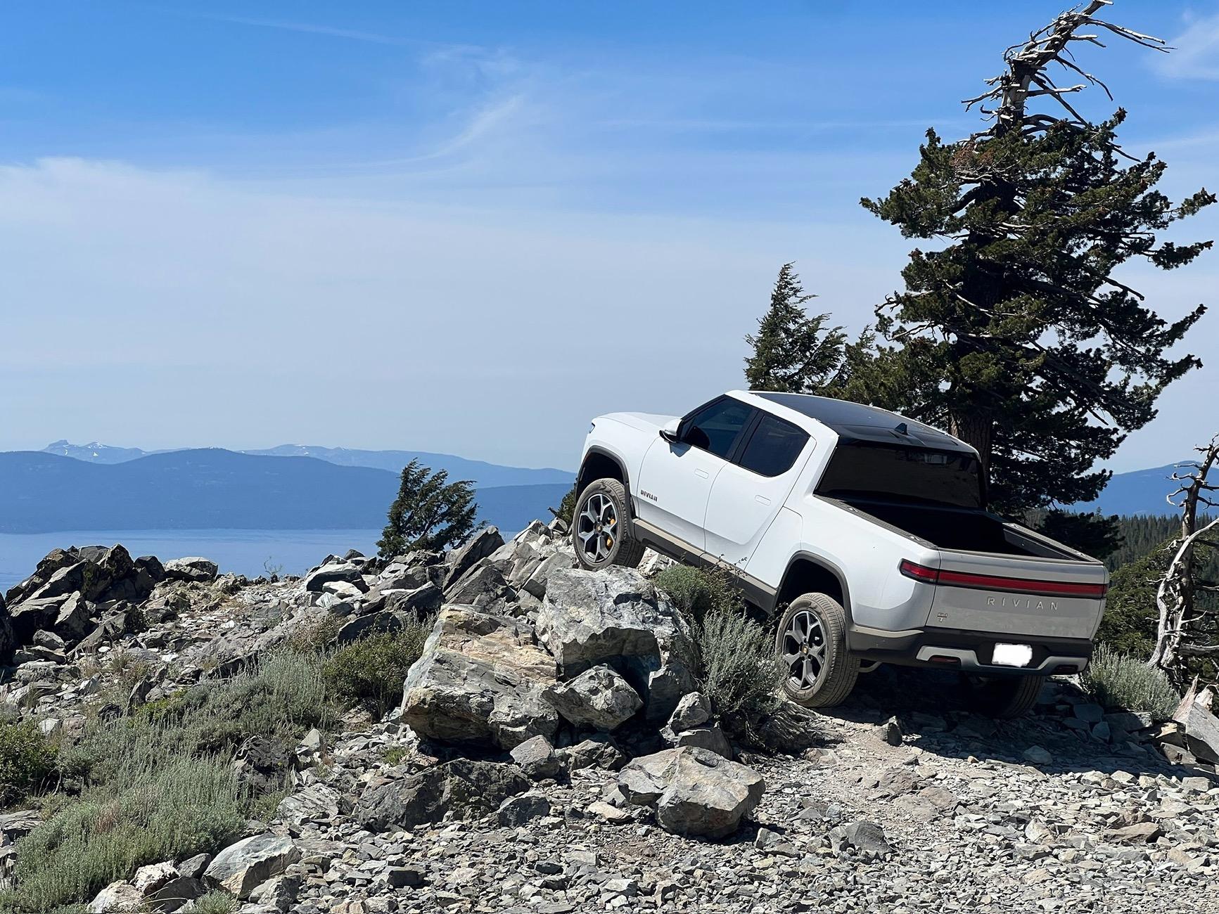 Rivian R1T R1S Picked up a spare tire. Now what?? IMG_2639