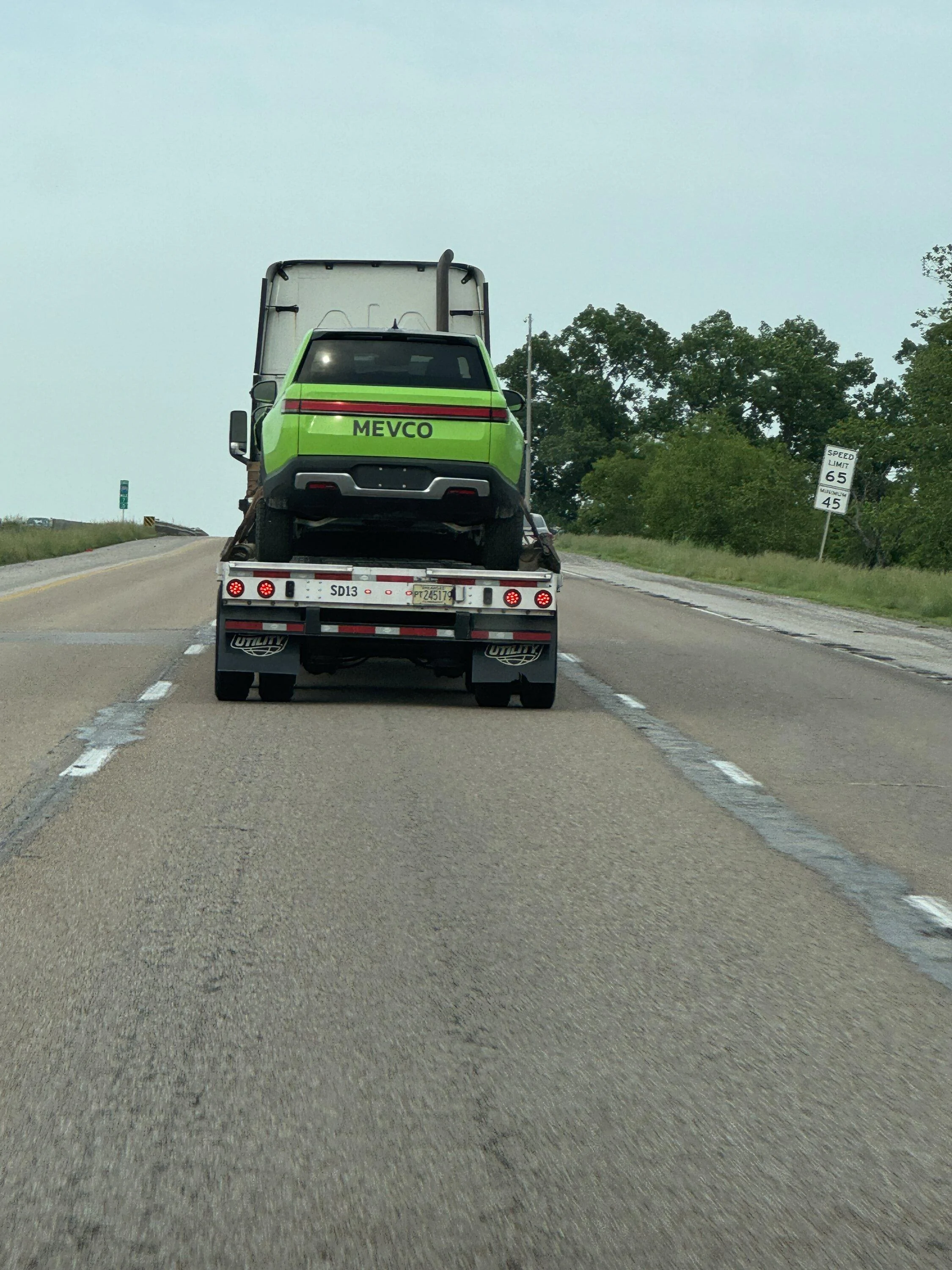 Rivian R1T R1S MEVCO R1Ts spotted in STL area. 1000015549