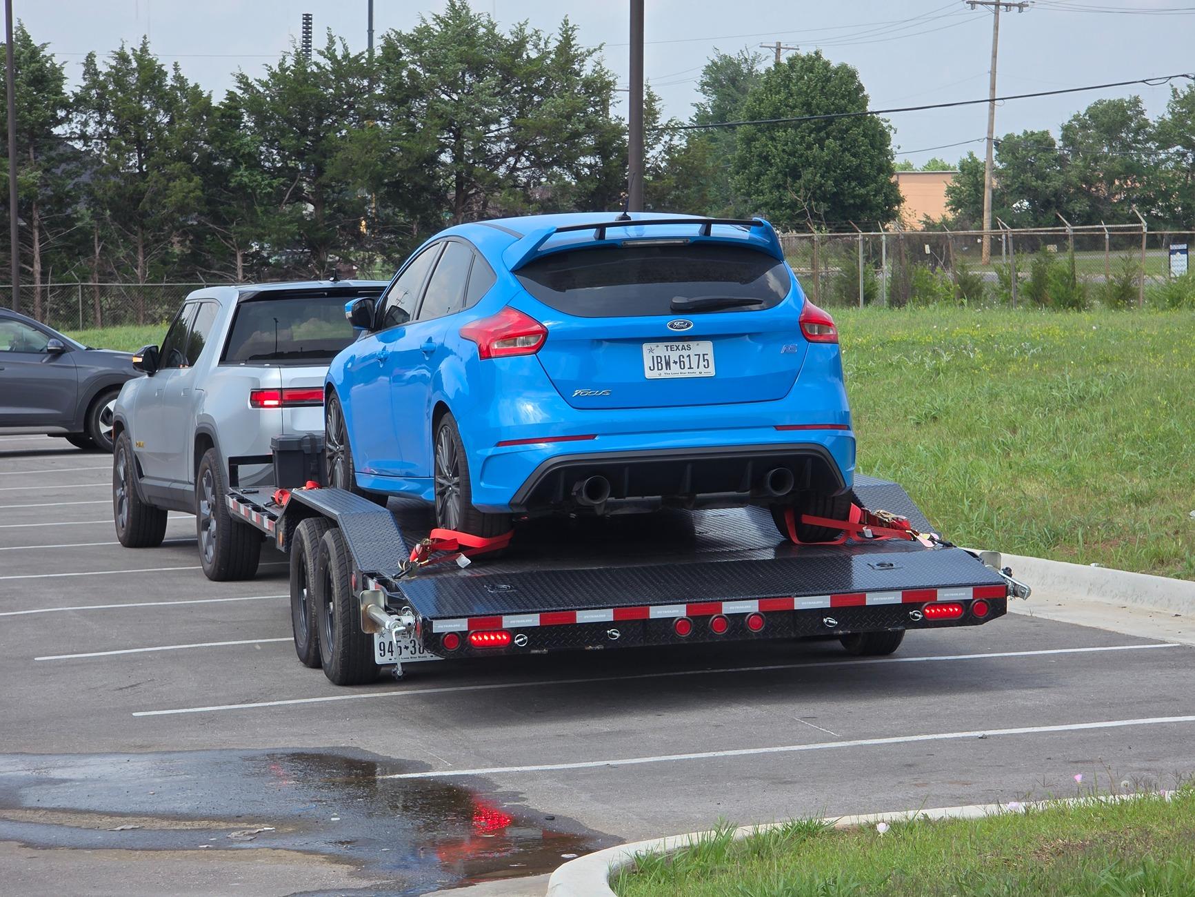 Rivian R1T R1S This is happening now! - First towing trip 20250519_151640