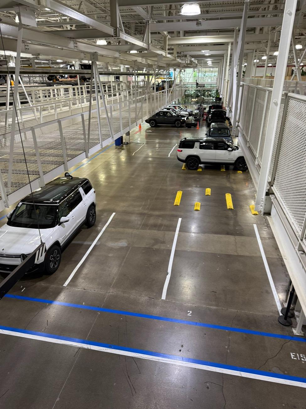 Rivian R1T R1S Factory tour videos & pics + Gen2 Quad spotted in new color (Launch Green?) GrZ1VlAWAAALikU