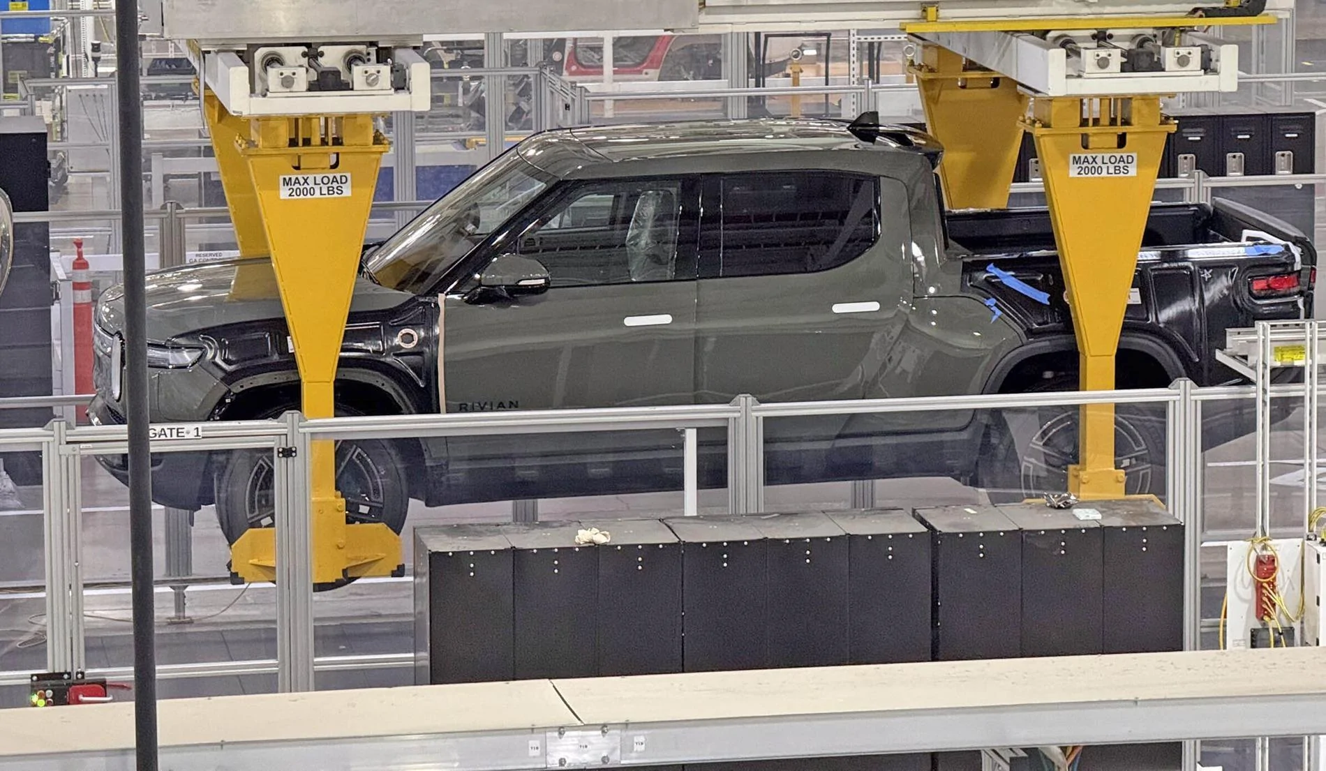 Rivian R1T R1S Factory tour videos & pics + Gen2 Quad spotted in new color (Launch Green?) gen2-quad-motor-r1t-rivian-jpg