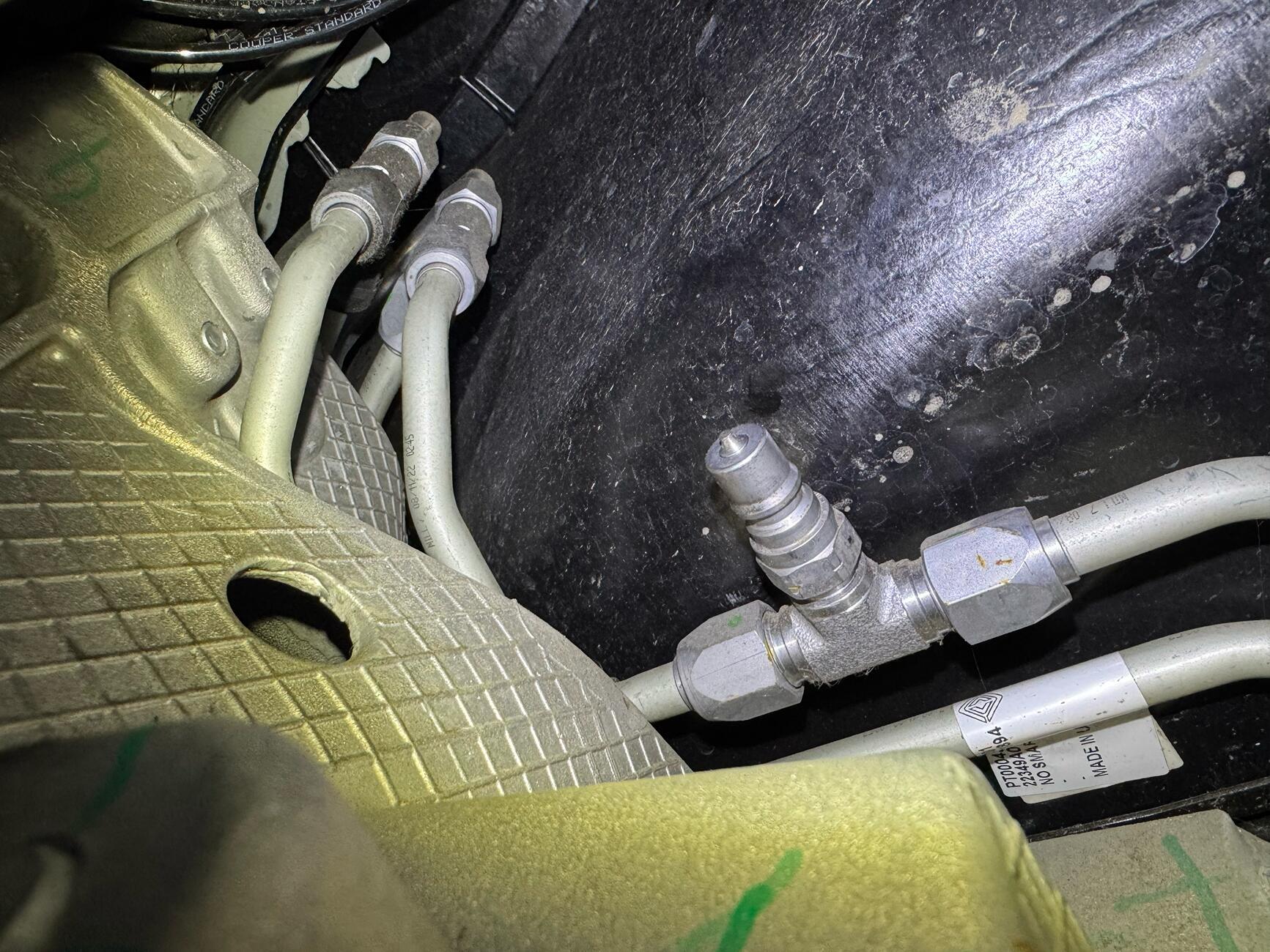 Rivian R1T R1S Rear suspension damage tempImageBzQzWo