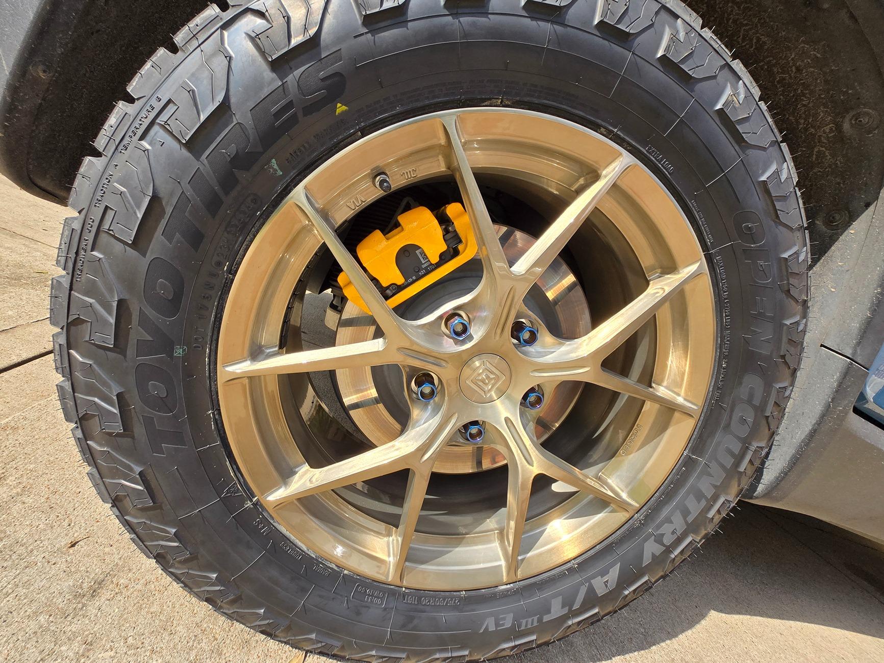 Rivian R1T R1S Atomic Wheels AWZZ + Toyo Open Country ATIII EV tires 20250524_092511