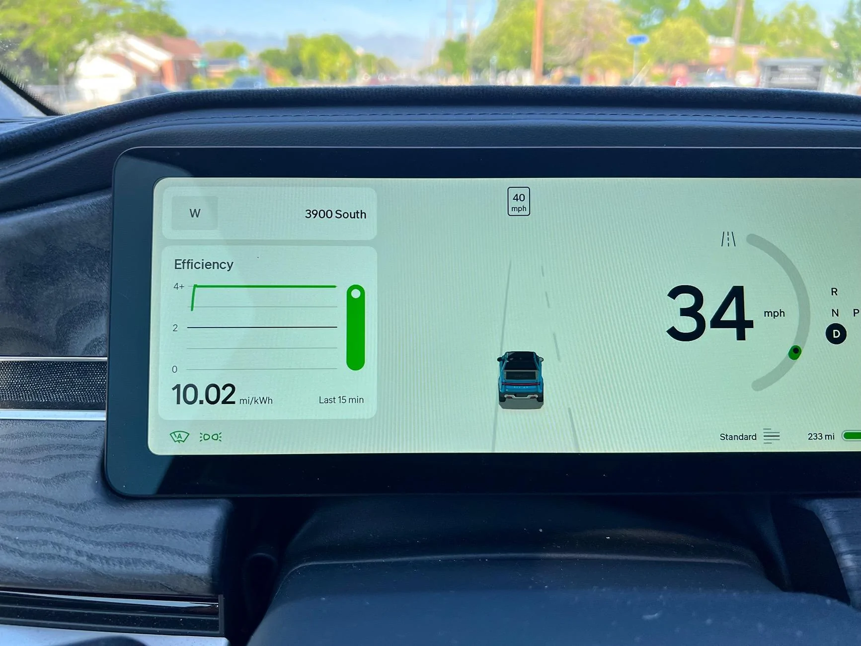 Rivian R1T R1S I think I found the upper limit for efficiency readings (10.2 mi/kWh) 1748524637379-99