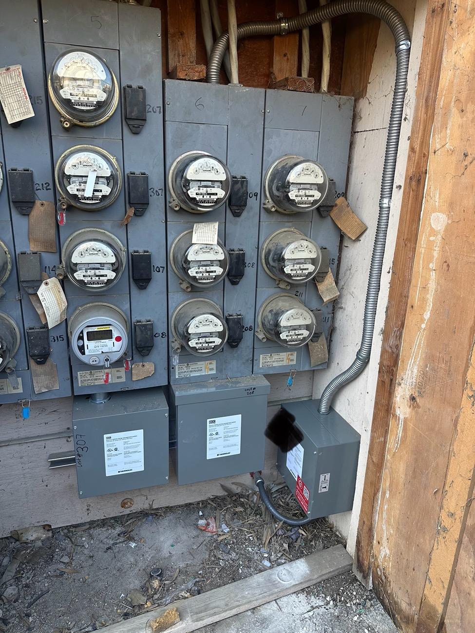 Rivian R1T R1S Show off your Level 2 Home Charger installs here IMG_9796