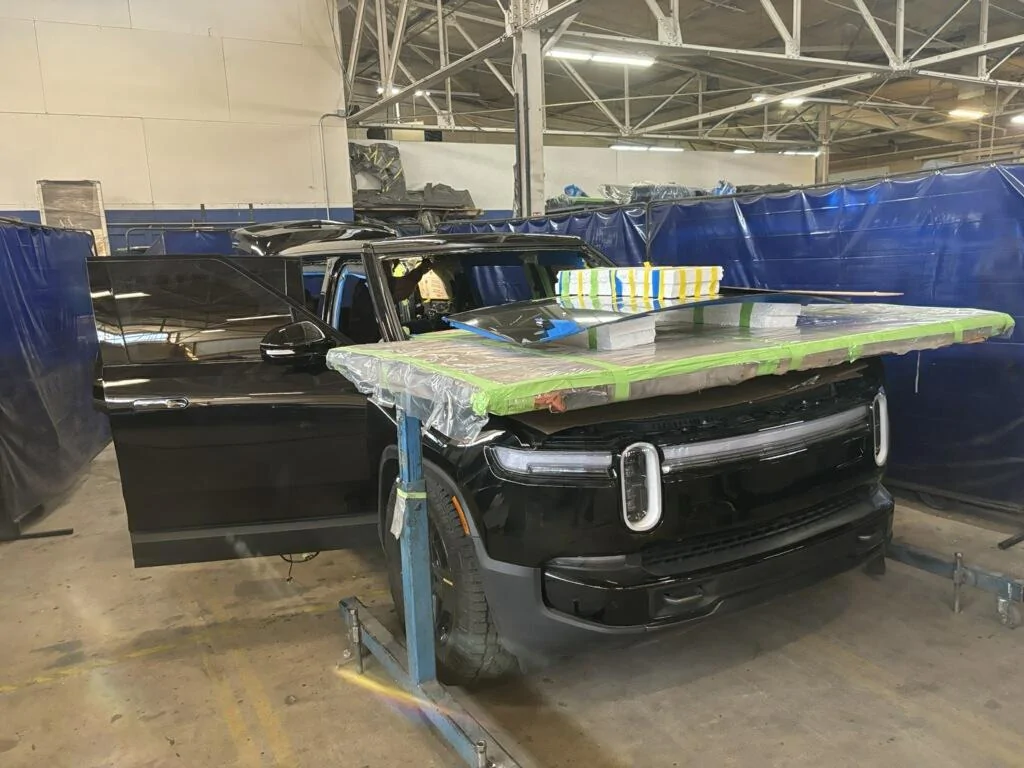 Rivian R1T R1S Did someone say Armor? Real Ballistic Armored (Bulletproof) R1S Tri Motor in production process... image_0 12