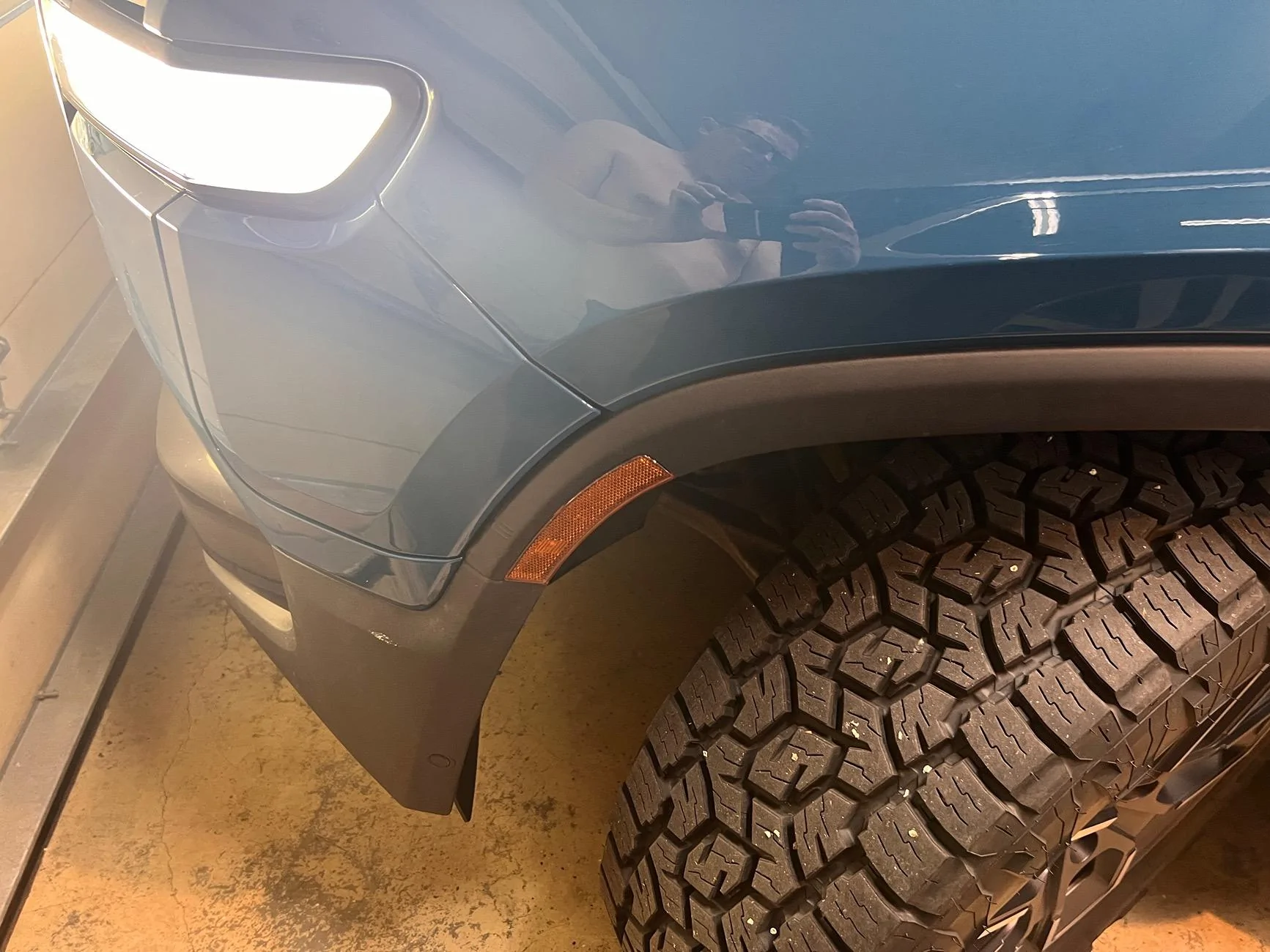 Rivian R1T R1S In search for a true ignition 12v trigger IMG_5918