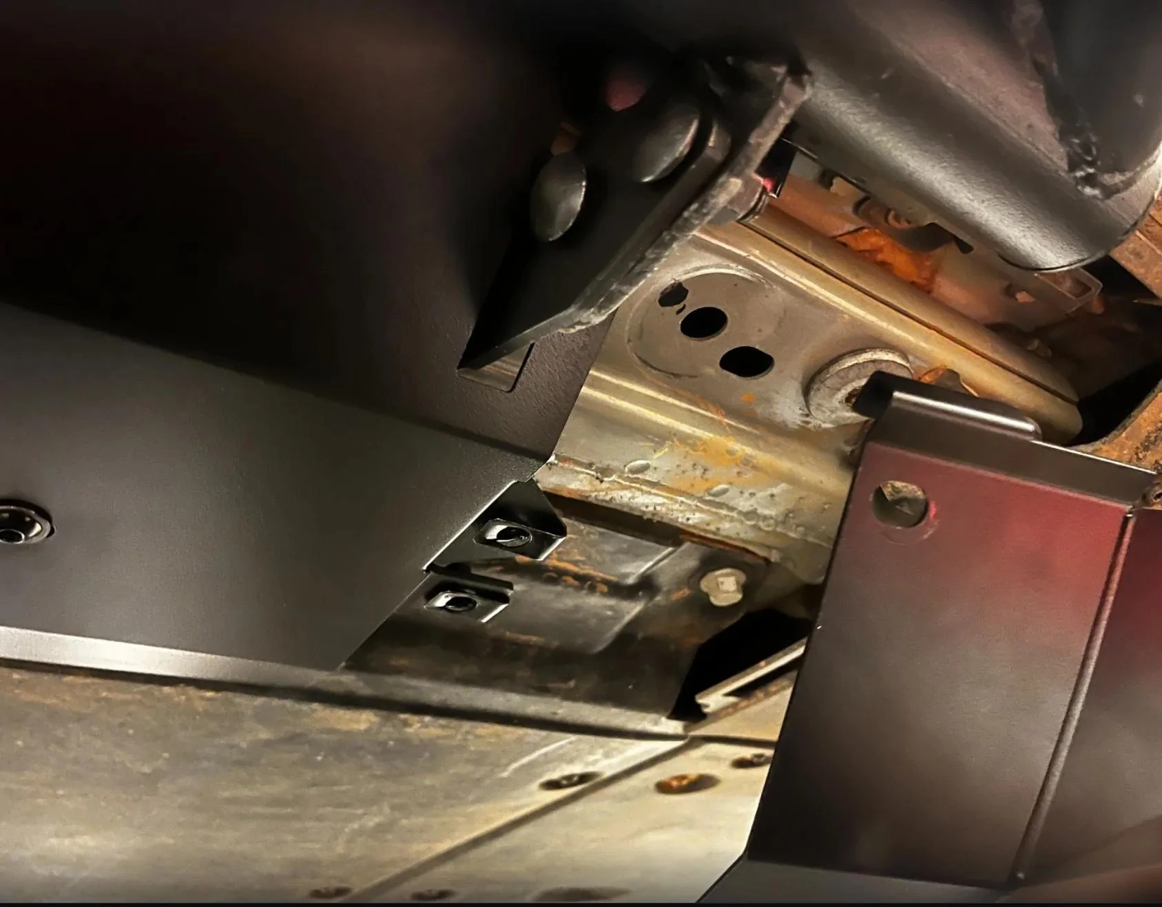 Rivian R1T R1S EVSportline Aero Covers arrived...questions/thoughts bZ4Hz4r