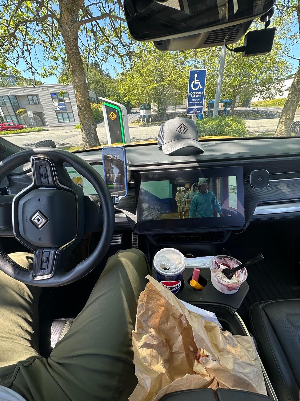Rivian R1T R1S Owner experience with Fast Charging stations? IMG_6047