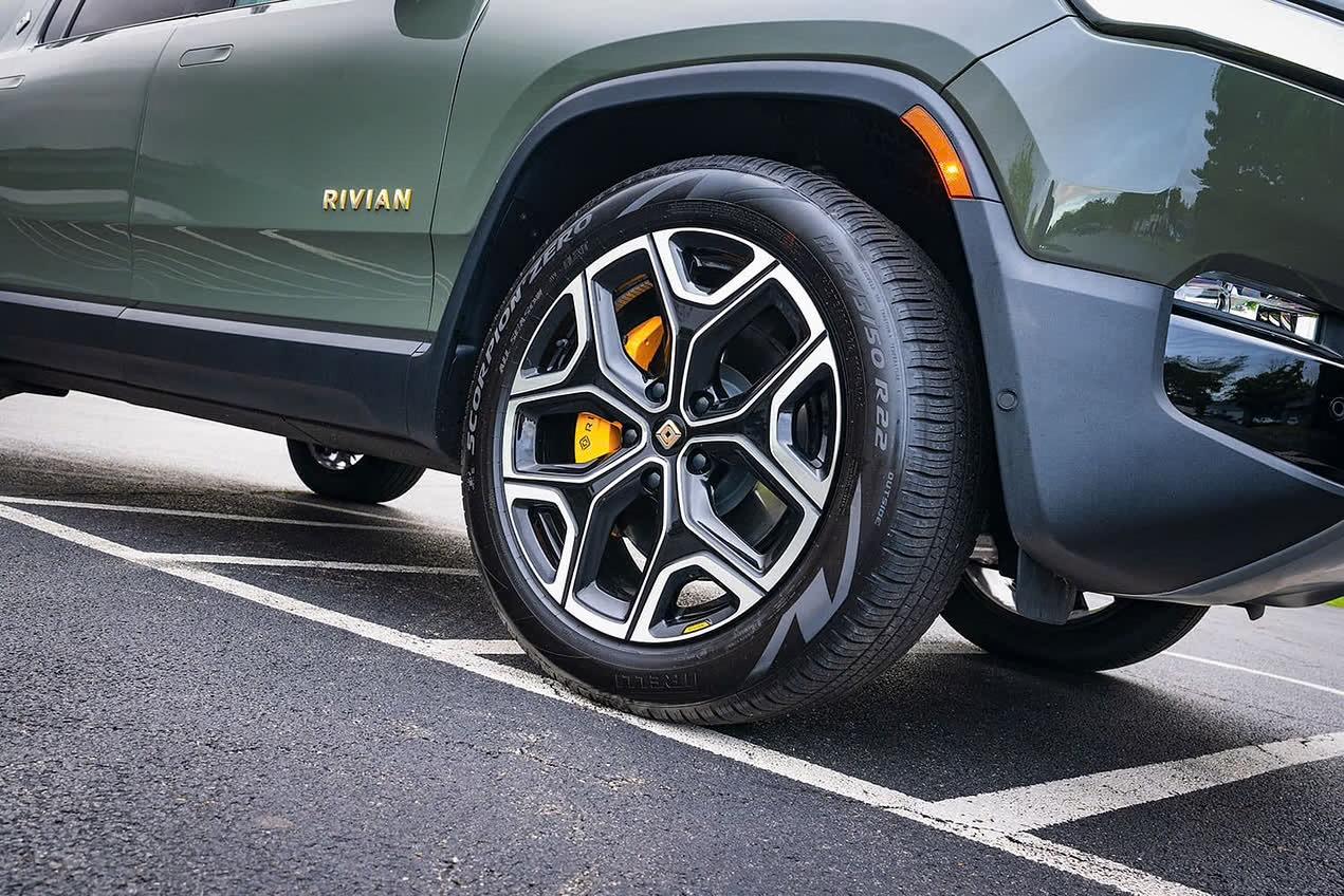 Rivian R1T R1S Another Public Flaming of Atomic Wheels… (satire they really came out amazing pics/vids inside) IMG_0081