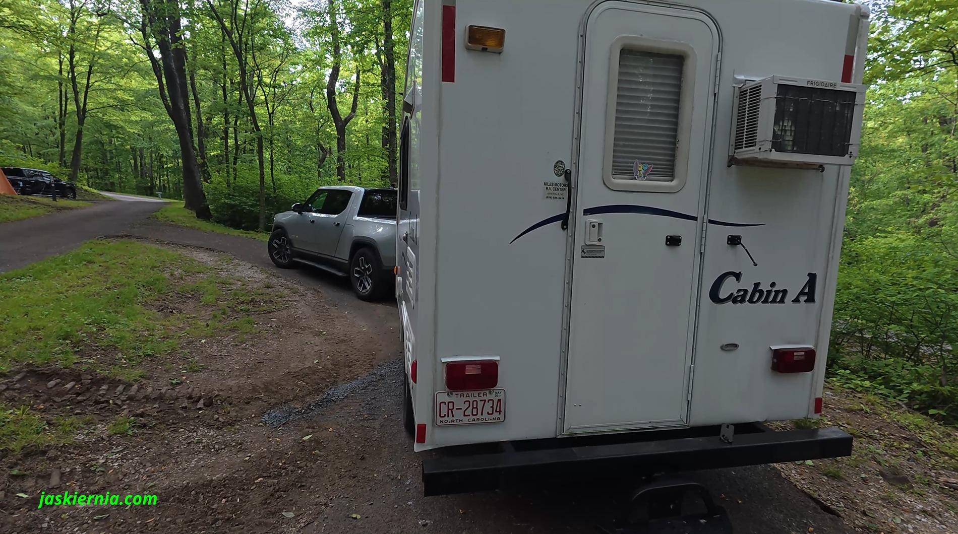 Rivian R1T R1S This is happening now! - First towing trip Zrzut ekranu 2025-06-06 182331