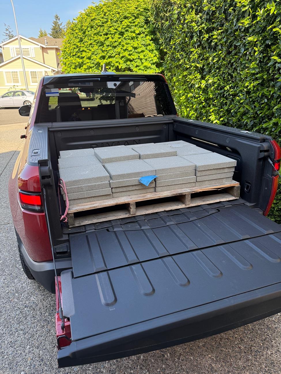 Rivian R1T R1S Random Rivian Photos of the Day - Post Yours! 📸 IMG_0061