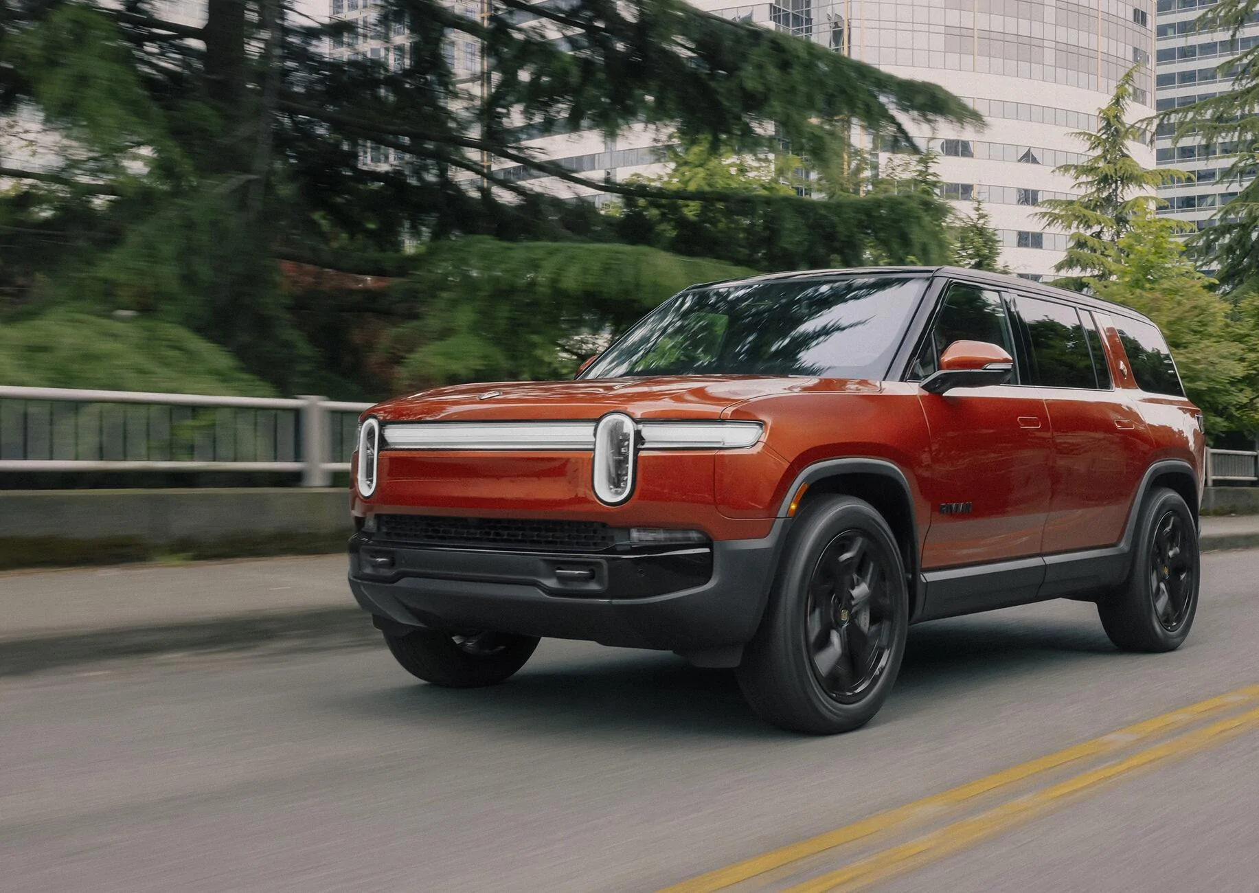 Rivian R1T R1S June Lease Offers 1749396870542-dh