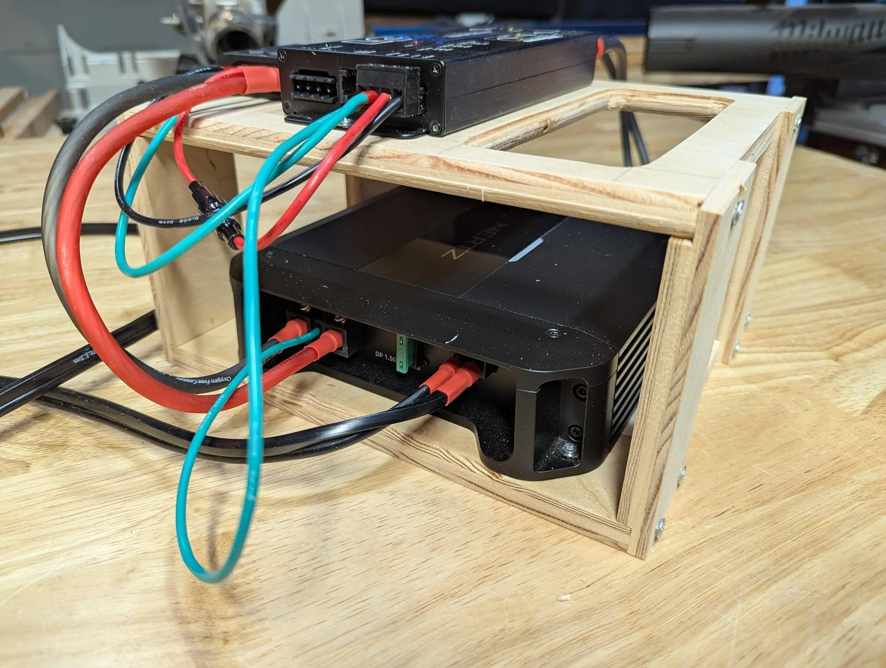 Rivian R1T R1S Gen 1 R1T aftermarket subwoofer box install in gear tunnel sub (9)