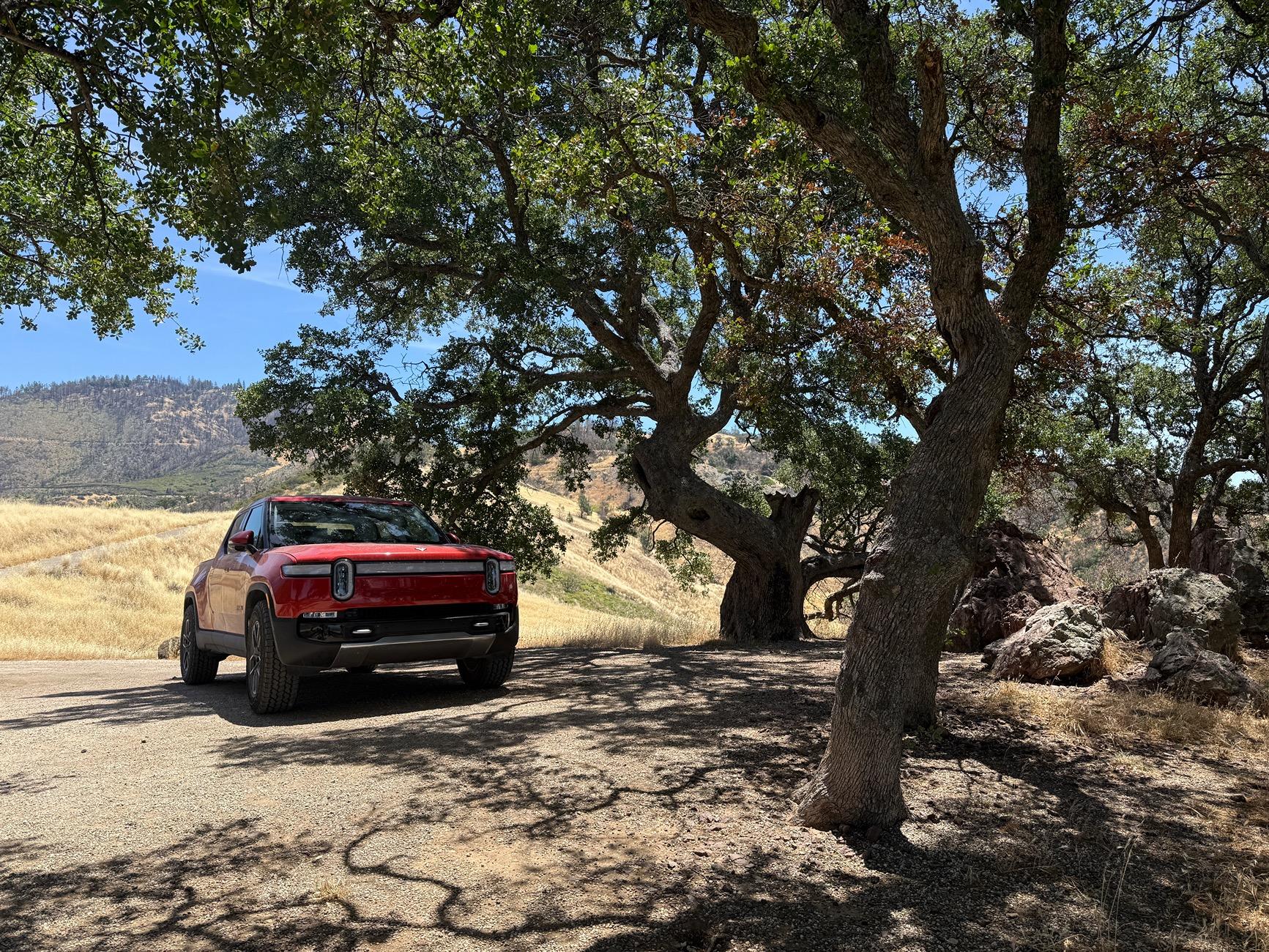 Rivian R1T R1S Random Rivian Photos of the Day - Post Yours! 📸 IMG_6685