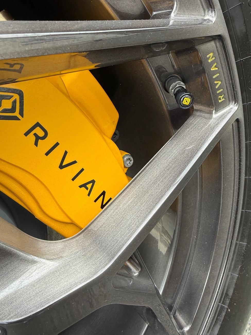 Rivian R1T R1S Custom Orders From Atomic Wheels for Rivian IMG_9985 (1)