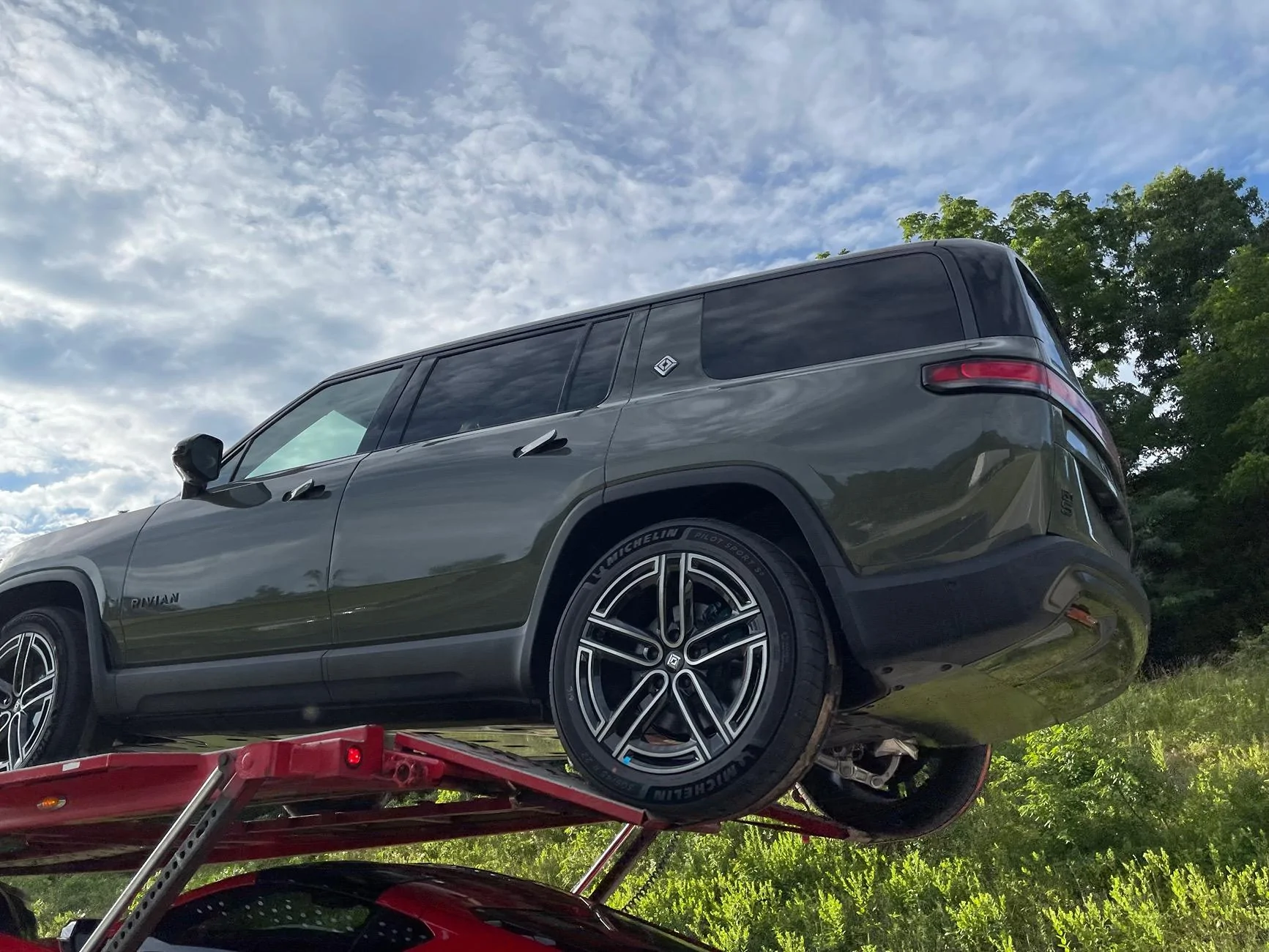Rivian R1T R1S Random Rivian Photos of the Day - Post Yours! 📸 IMG_8474