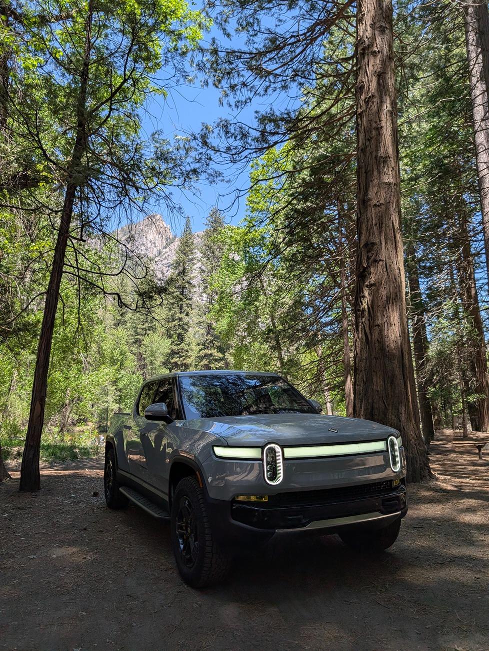 Rivian R1T R1S Random Rivian Photos of the Day - Post Yours! 📸 PXL_20250519_202119214~2