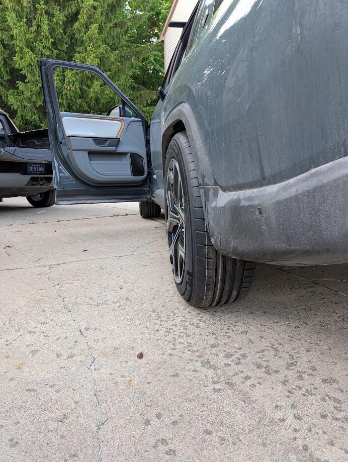 Rivian R1T R1S What did you do TO / WITH your Rivian today? 🧰 1750093308537-ds