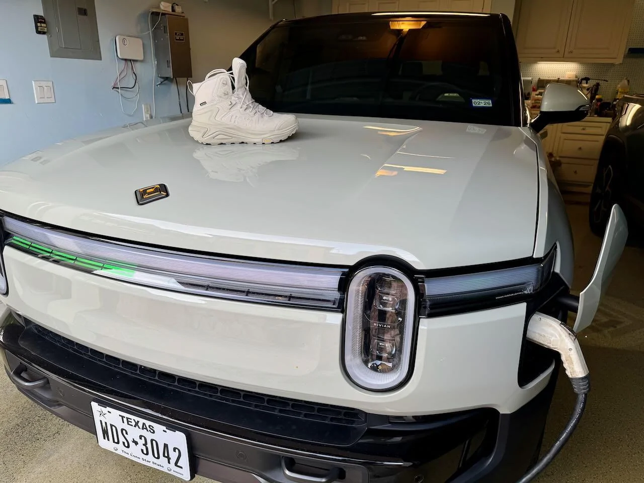 Rivian R1T R1S Dune Color Hiking Boots IMG_0055