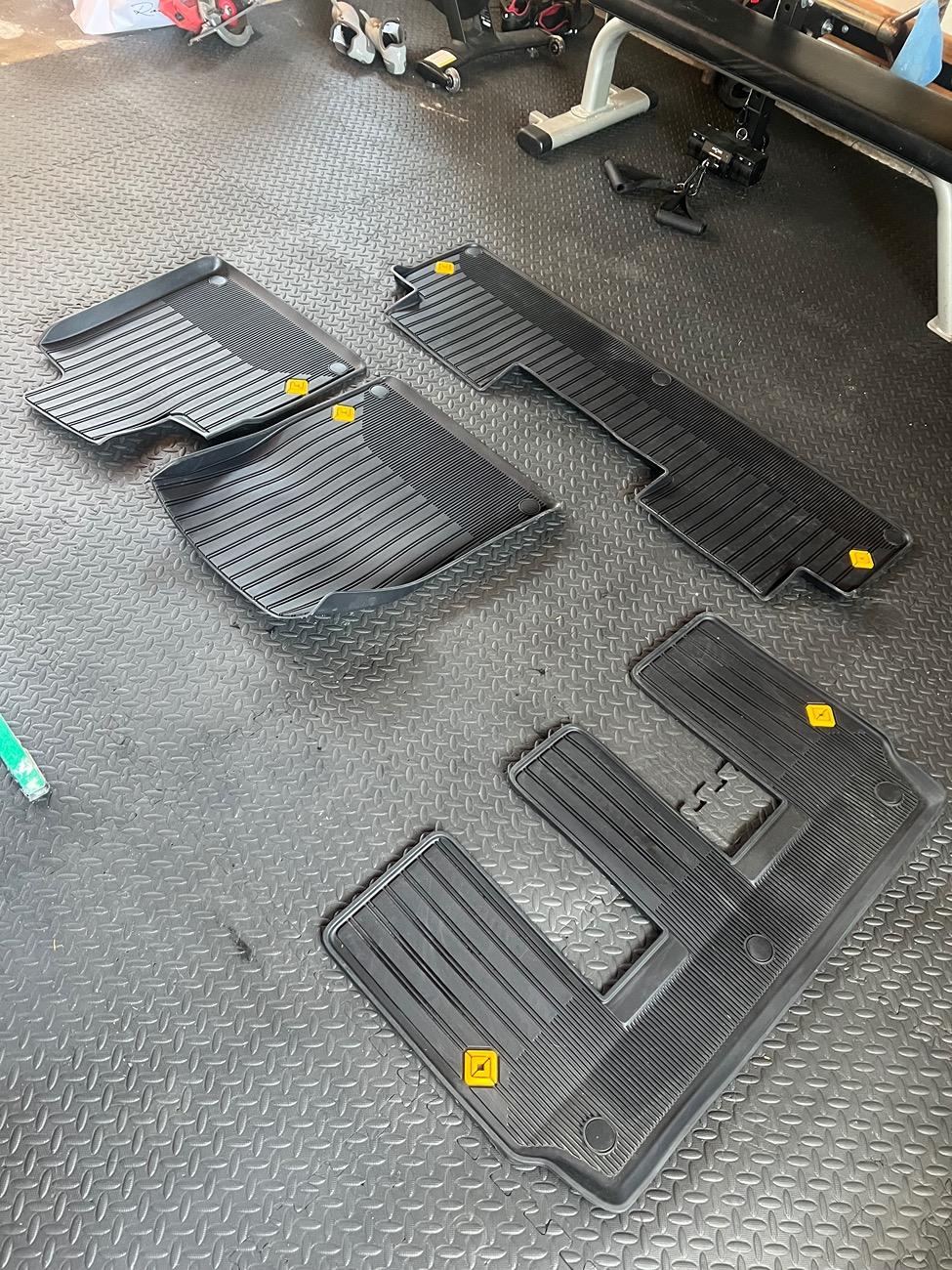 Rivian R1T R1S R1S Floor Mats (Unboxed Never Used) IMG_8753