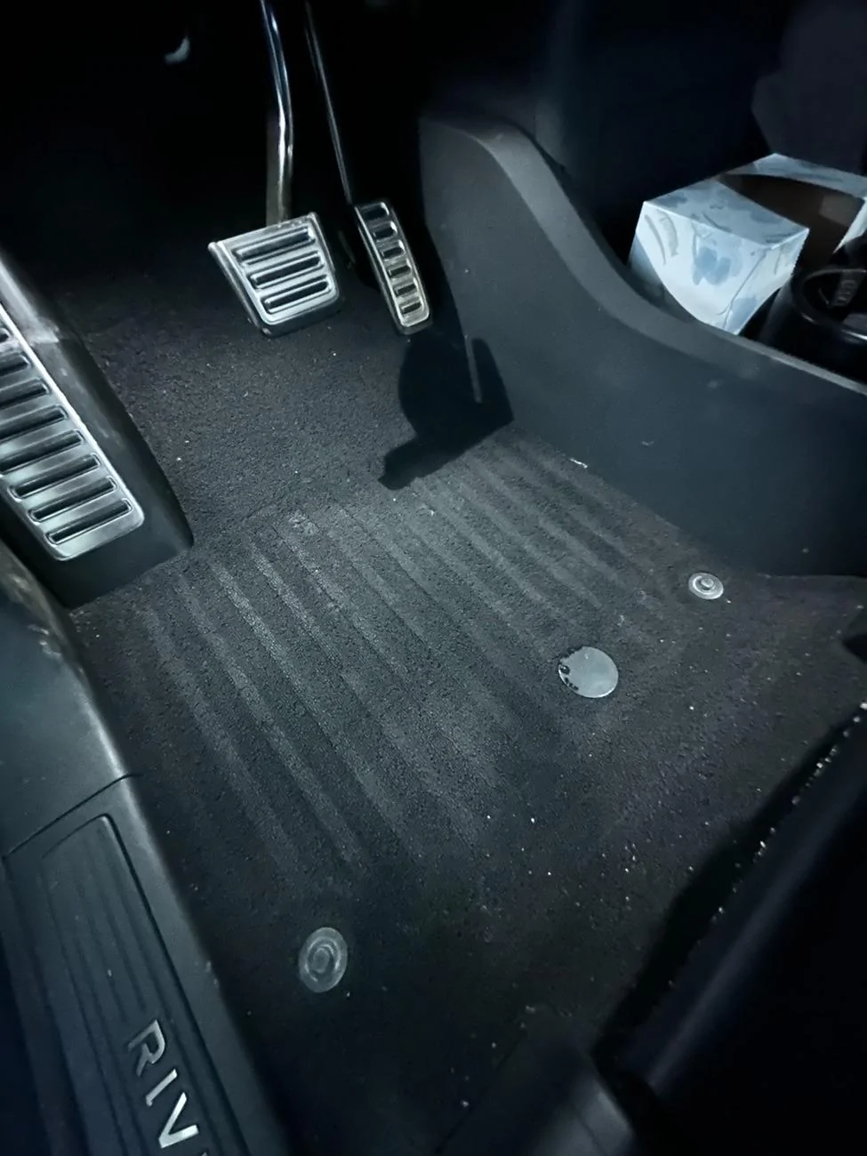 Rivian R1T R1S PSA: Make Sure to Check Your Driver Side Mats and Passenger Side Mats for Moisture after HVAC drain Plug Campaign RCA-26-24-002-1 IMG_4499