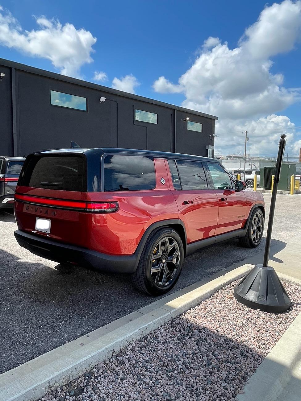 Rivian R1T R1S Random Rivian Photos of the Day - Post Yours! 📸 IMG_8874