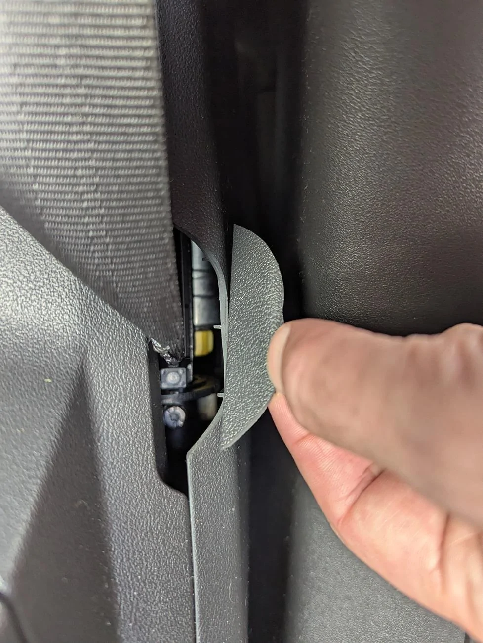 Rivian R1T R1S Odd interior damage I can't explain. PXL_20250625_191801852