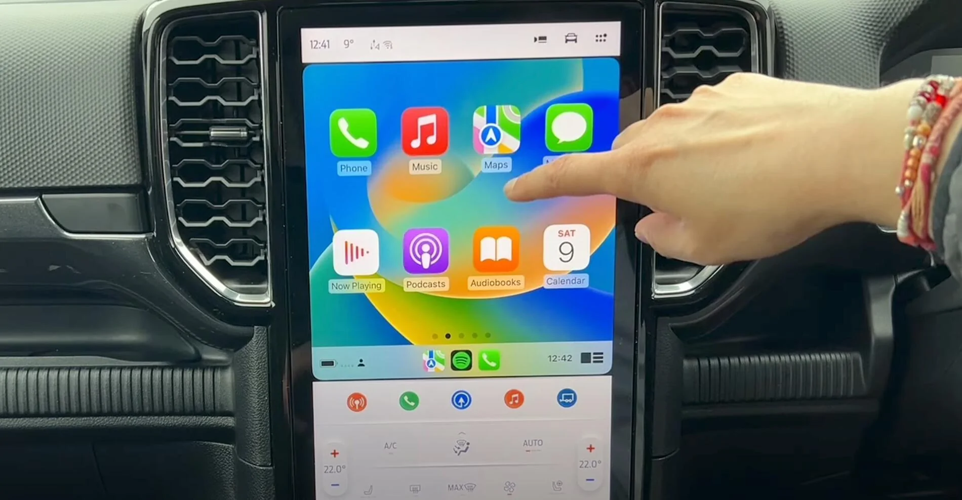 Rivian R1T R1S Common Myths About CarPlay ford-sync-carplay