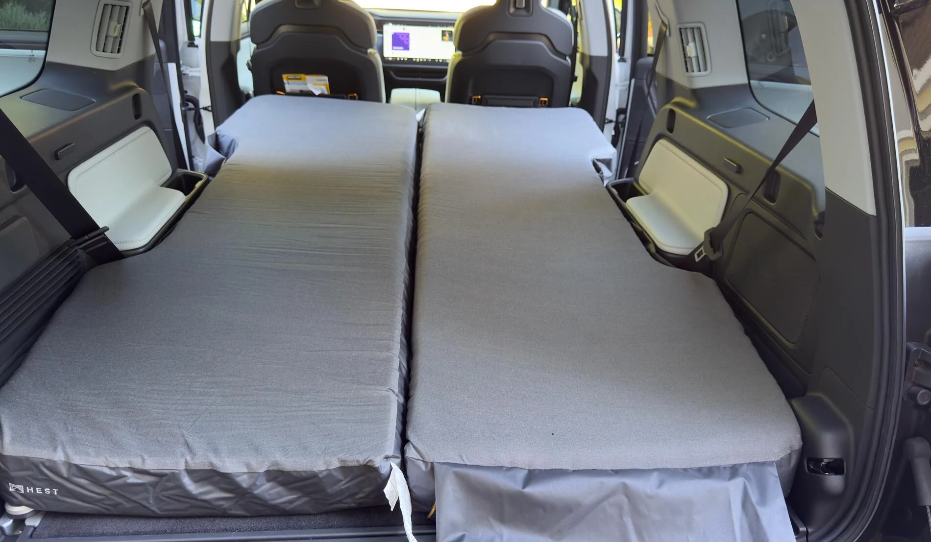 Rivian R1T R1S HEST Foamy mattress pad + R1S Gen2 Fitment Screenshot 2025-07-01 at 01.15.26