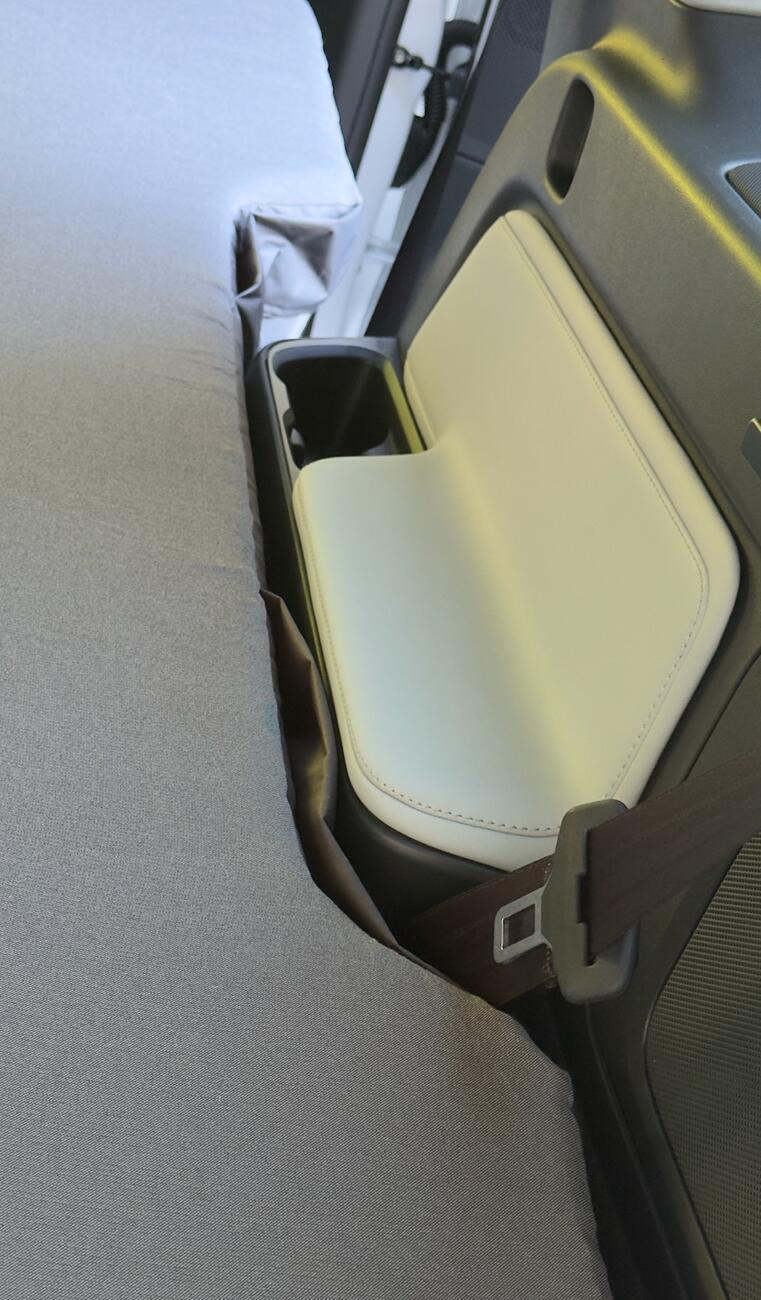 Rivian R1T R1S HEST Foamy mattress pad + R1S Gen2 Fitment Screenshot 2025-07-01 at 01.15.33
