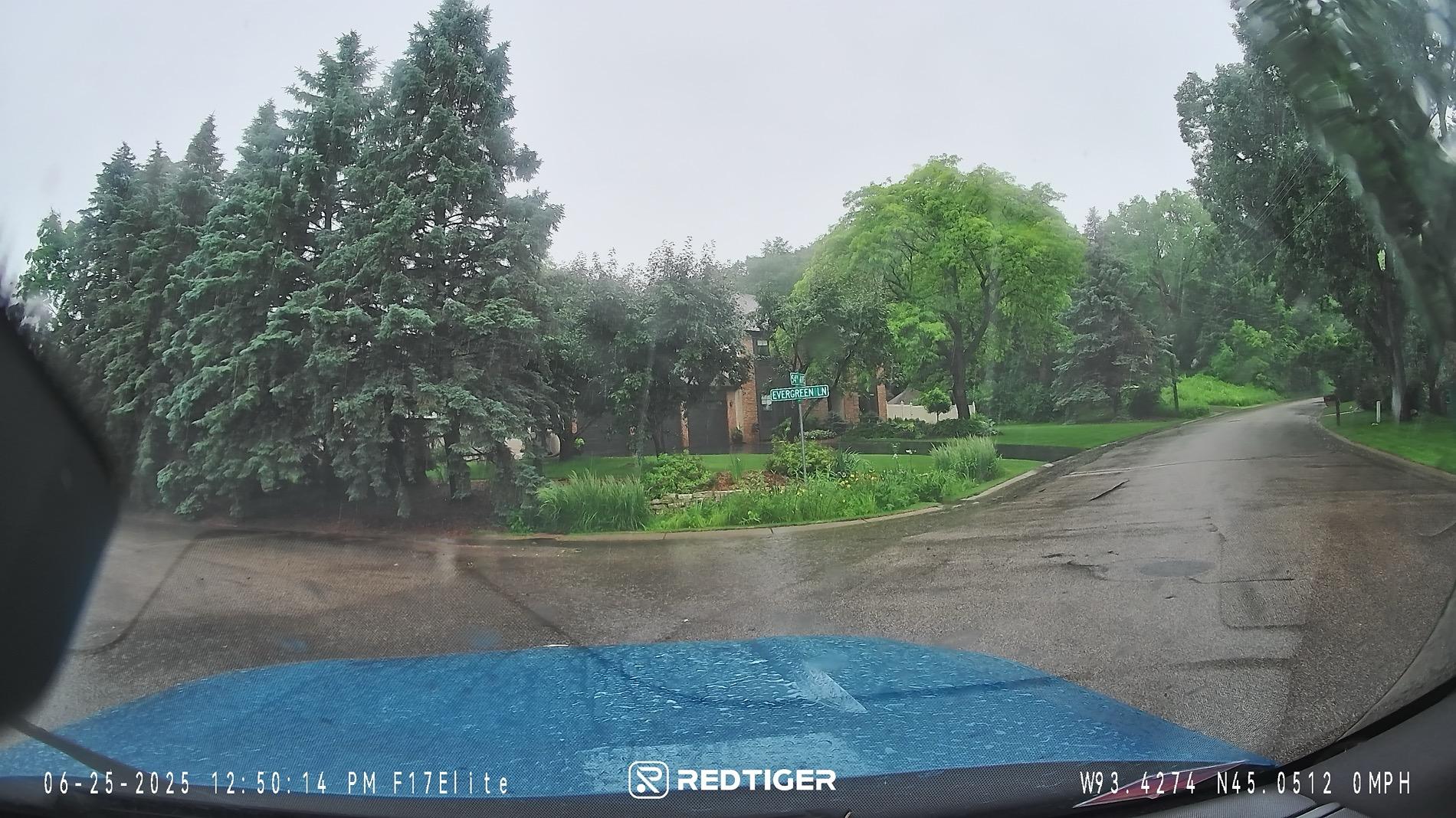 Rivian R1T R1S Redtiger Dash Cam vs. factory system -- dash cam review from 1st time user: Is it worth installing? RT Sna