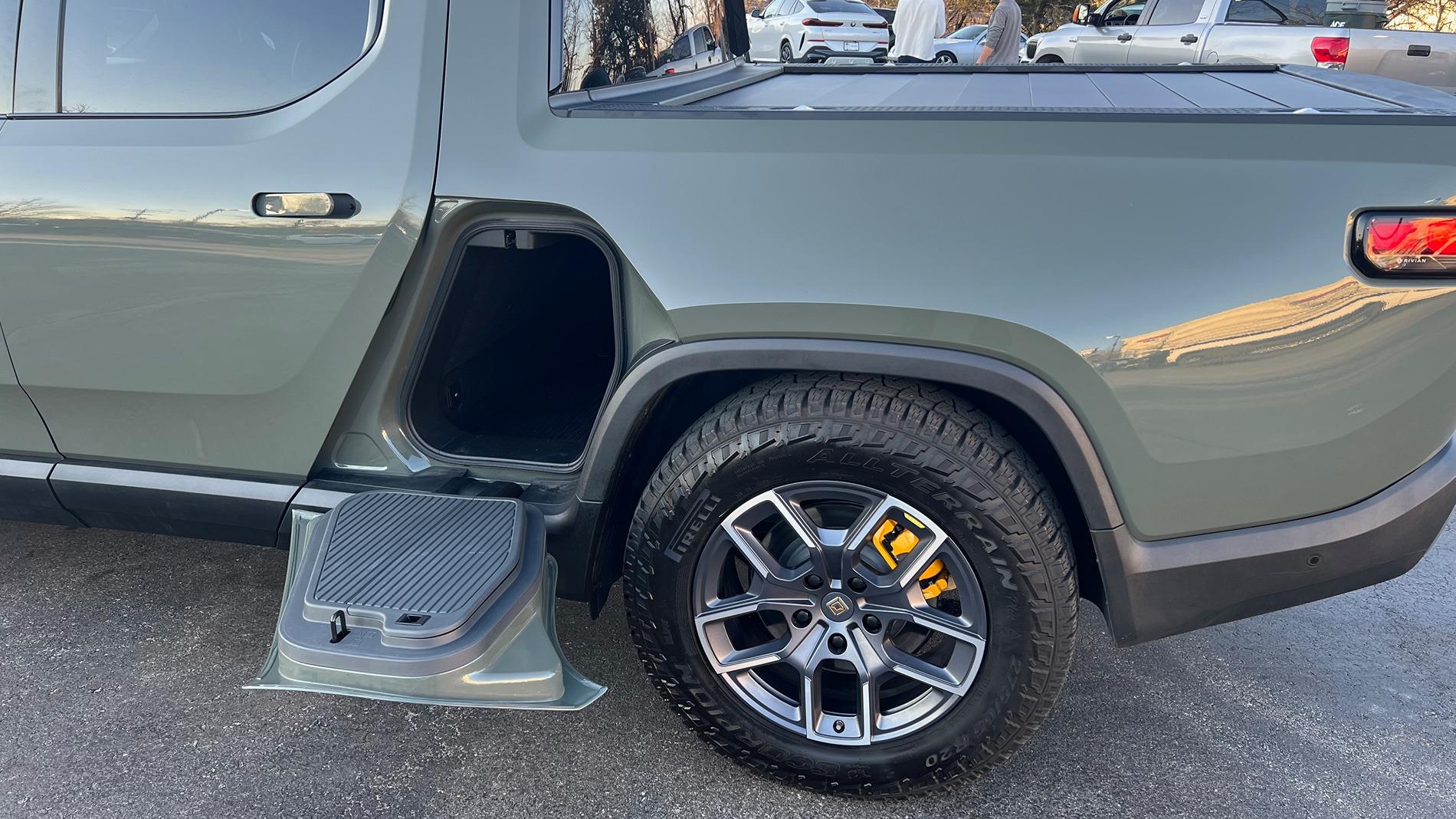 Rivian R1T R1S [SOLD] 2022 R1T Launch Edition - asking $59,950 IMG_5128