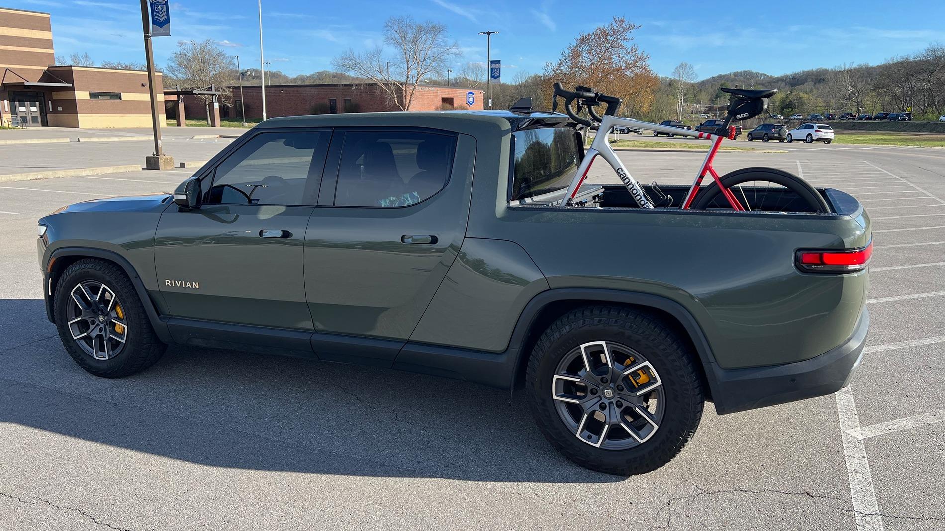 Rivian R1T R1S [SOLD] 2022 R1T Launch Edition - asking $59,950 IMG_7584