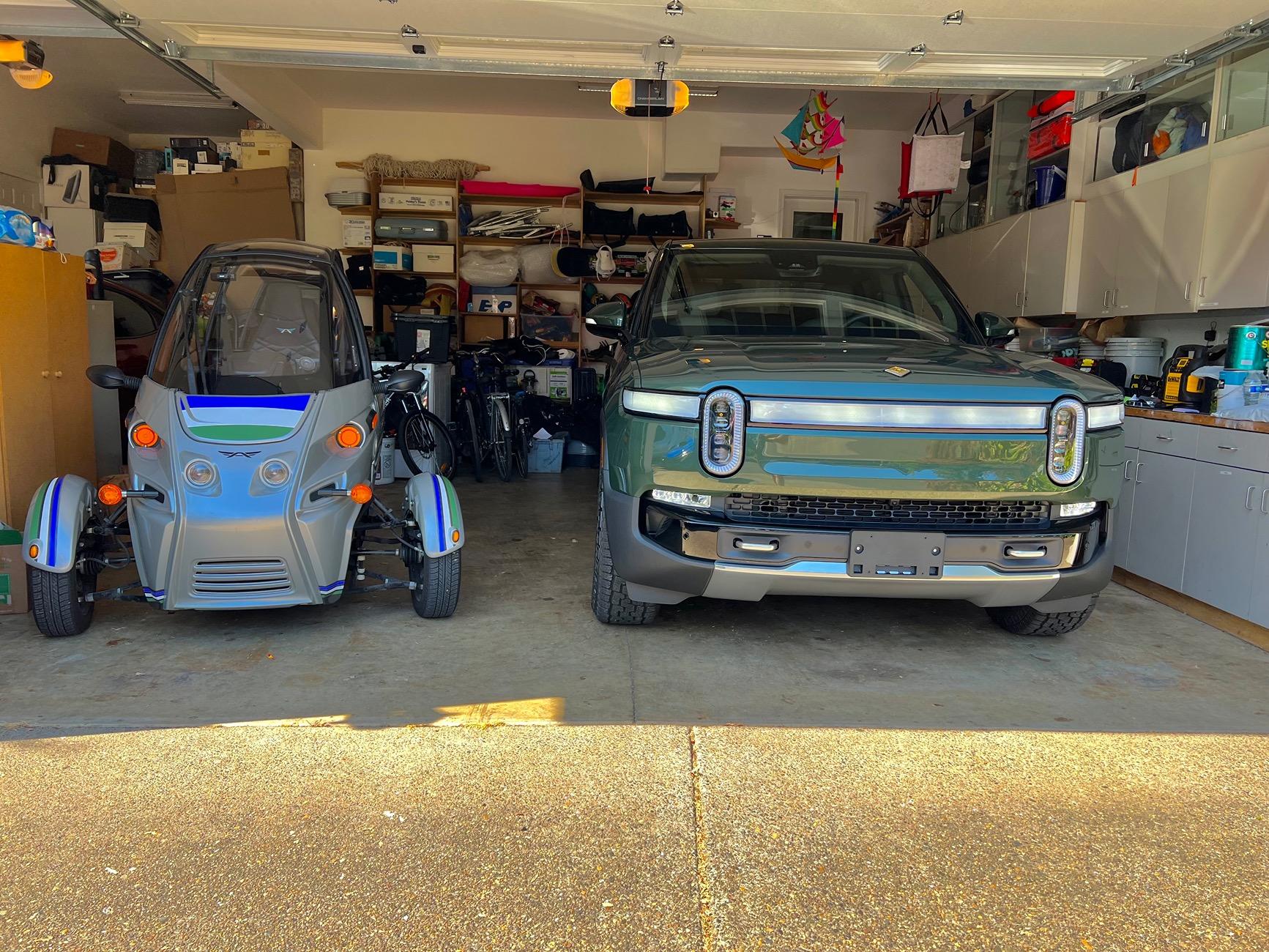 Rivian R1T R1S What do you park your Rivian next to? IMG_7522