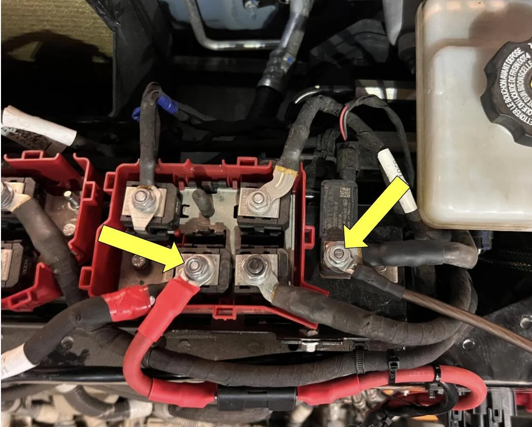 Rivian R1T R1S Sulley R1T Build. Switch Pro 9100, Comma 3x, Frunk 12v Outlets, Cab Outlets, Btech GMRS 50Pro & More 1751601347756-x