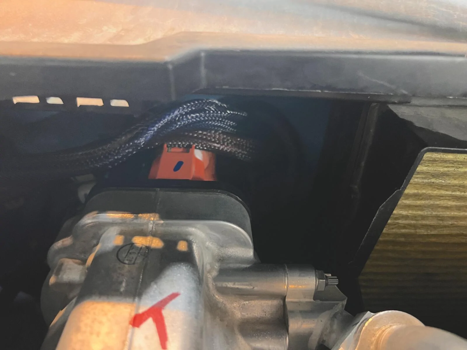 Rivian R1T R1S Sulley R1T Build. Switch Pro 9100, Comma 3x, Frunk 12v Outlets, Cab Outlets, Btech GMRS 50Pro & More WJ3GNN9p7N8QaGSSx7i7UyQ?key=4Wc0QuqtLvwKGgkqJE_Ci