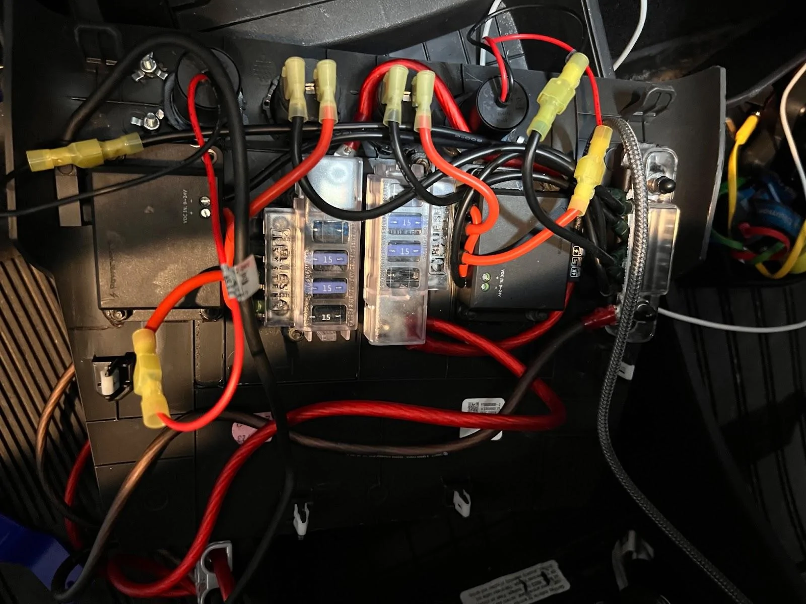 Rivian R1T R1S Sulley R1T Build. Switch Pro 9100, Comma 3x, Frunk 12v Outlets, Cab Outlets, Btech GMRS 50Pro & More yD6Td_djIBT64AGEm32zRA9?key=4Wc0QuqtLvwKGgkqJE_Ci