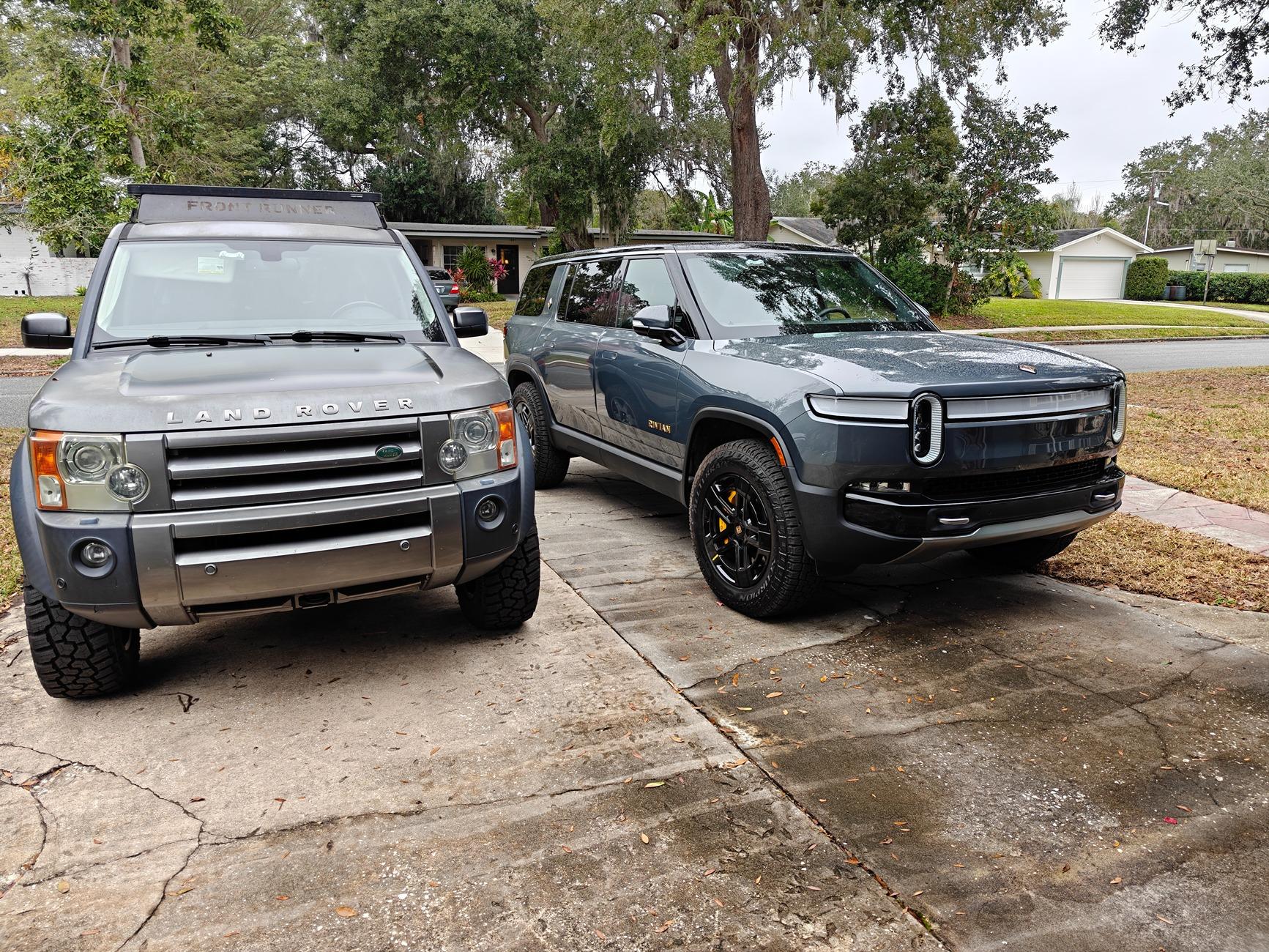 Rivian R1T R1S What do you park your Rivian next to? IMG20250201101303