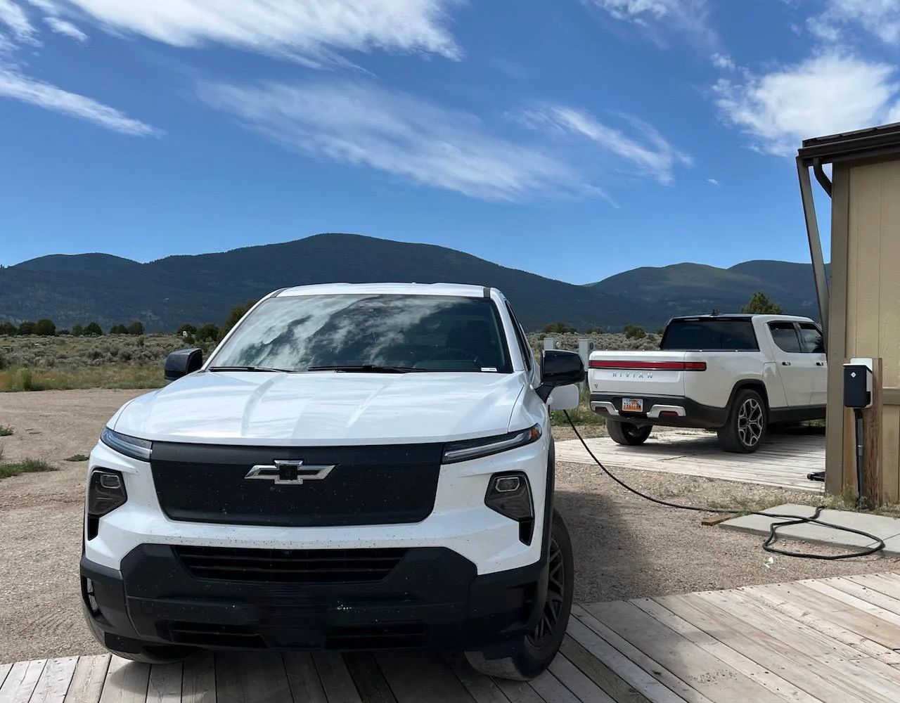 Rivian R1T R1S What's in your charging kit? free charging - 1
