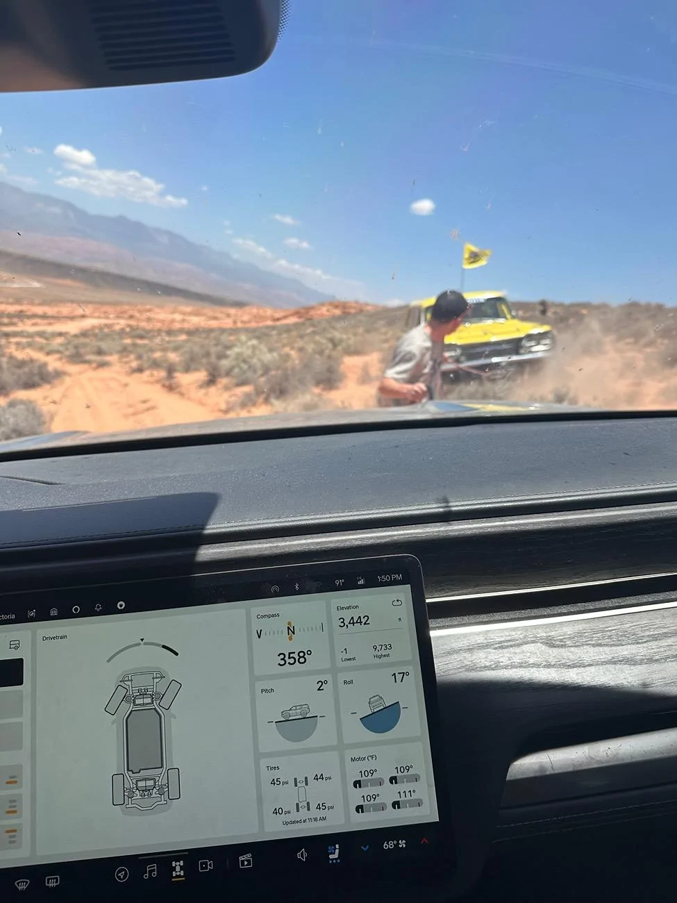 Rivian R1T R1S Another Rivian + MORR vehicle recovery video IMG_1099