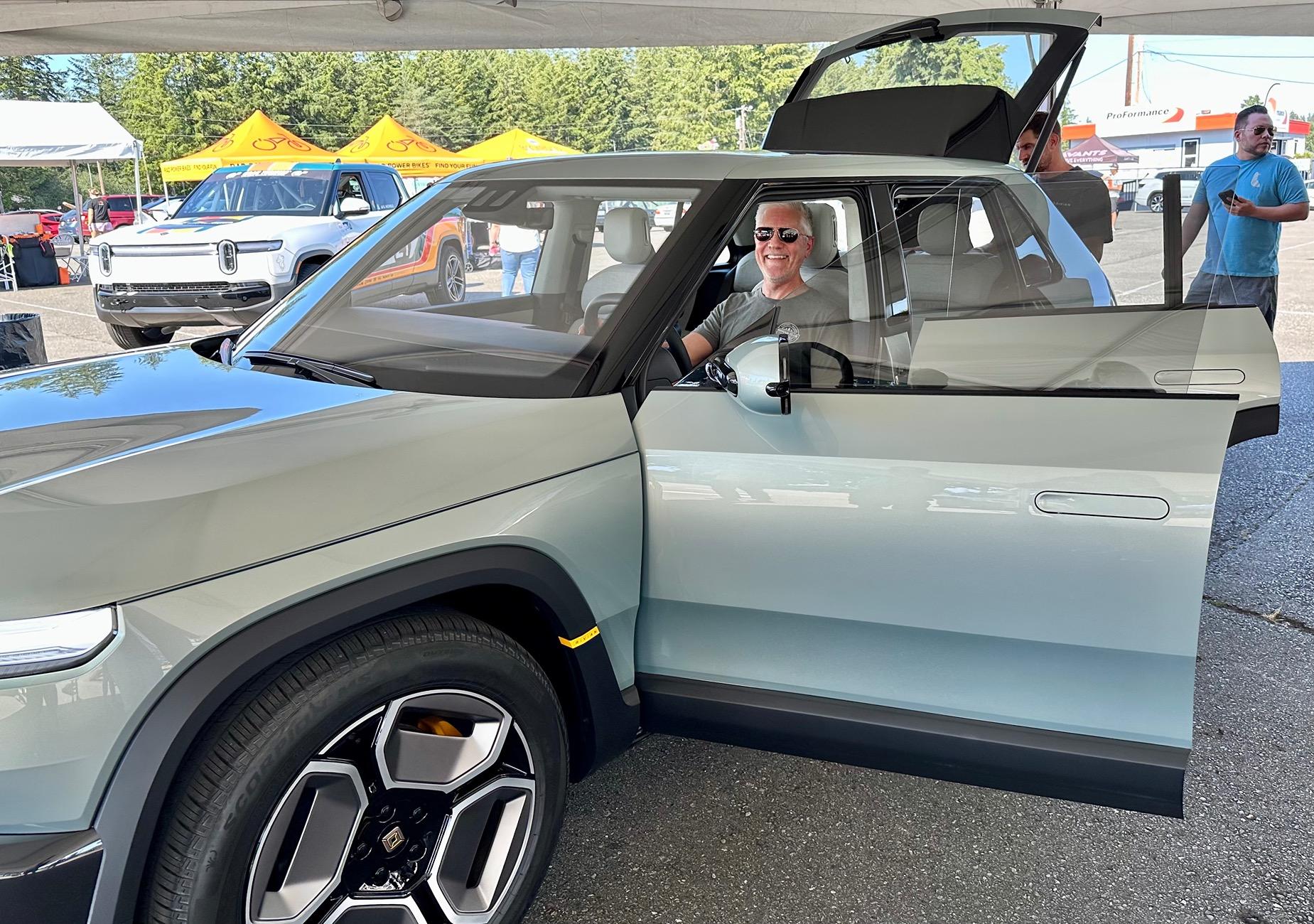 Rivian R1T R1S So... Funny Story IMG_1544