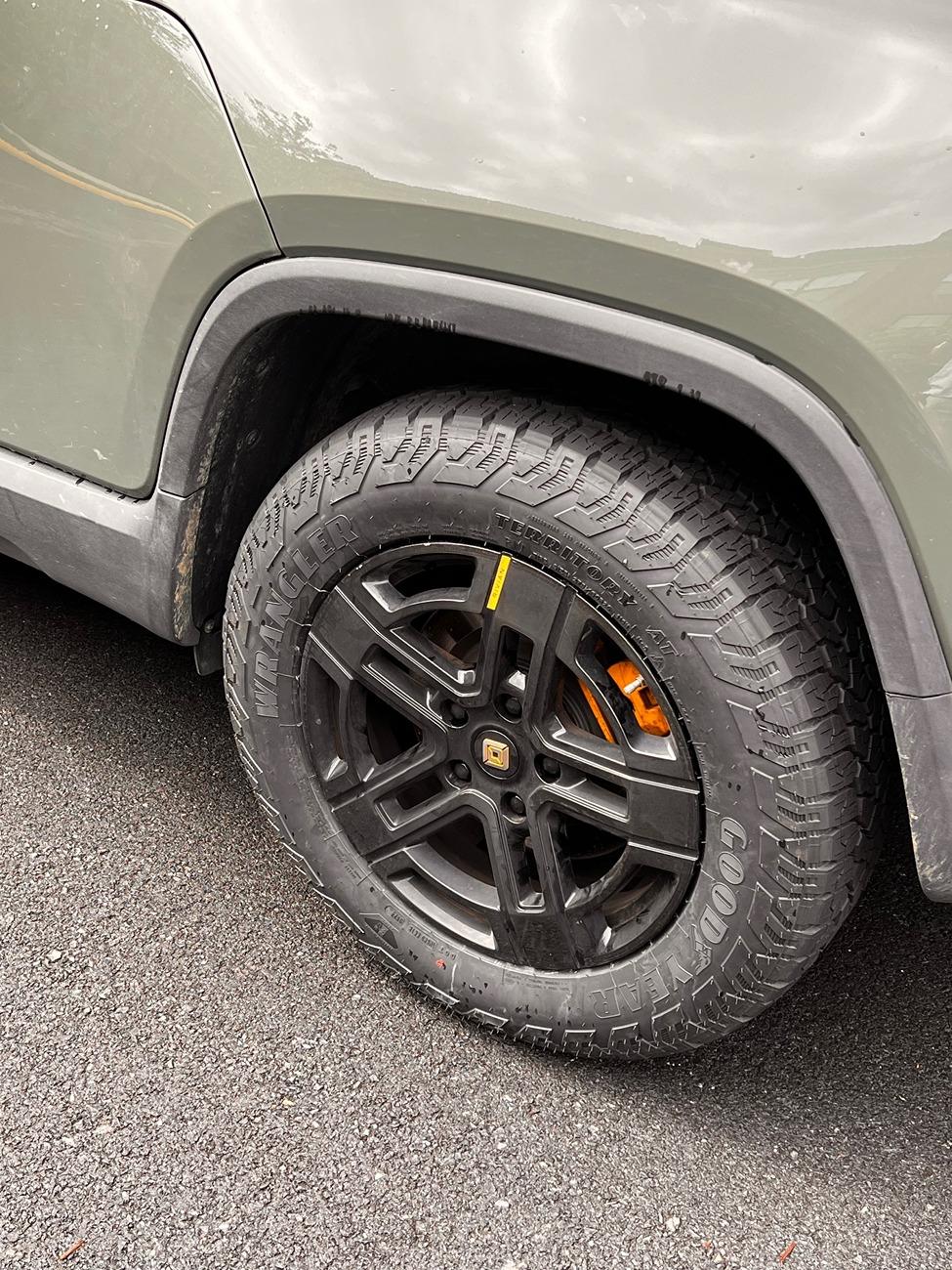 Rivian R1T R1S Goodyear Territory AT 275/60/20 Factory AT tires + saving $ IMG_7204