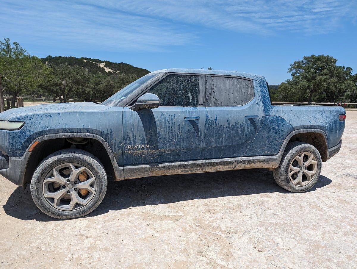 Rivian R1T R1S My delayed part 1 of 2 One Year Review 1752707143704-k8
