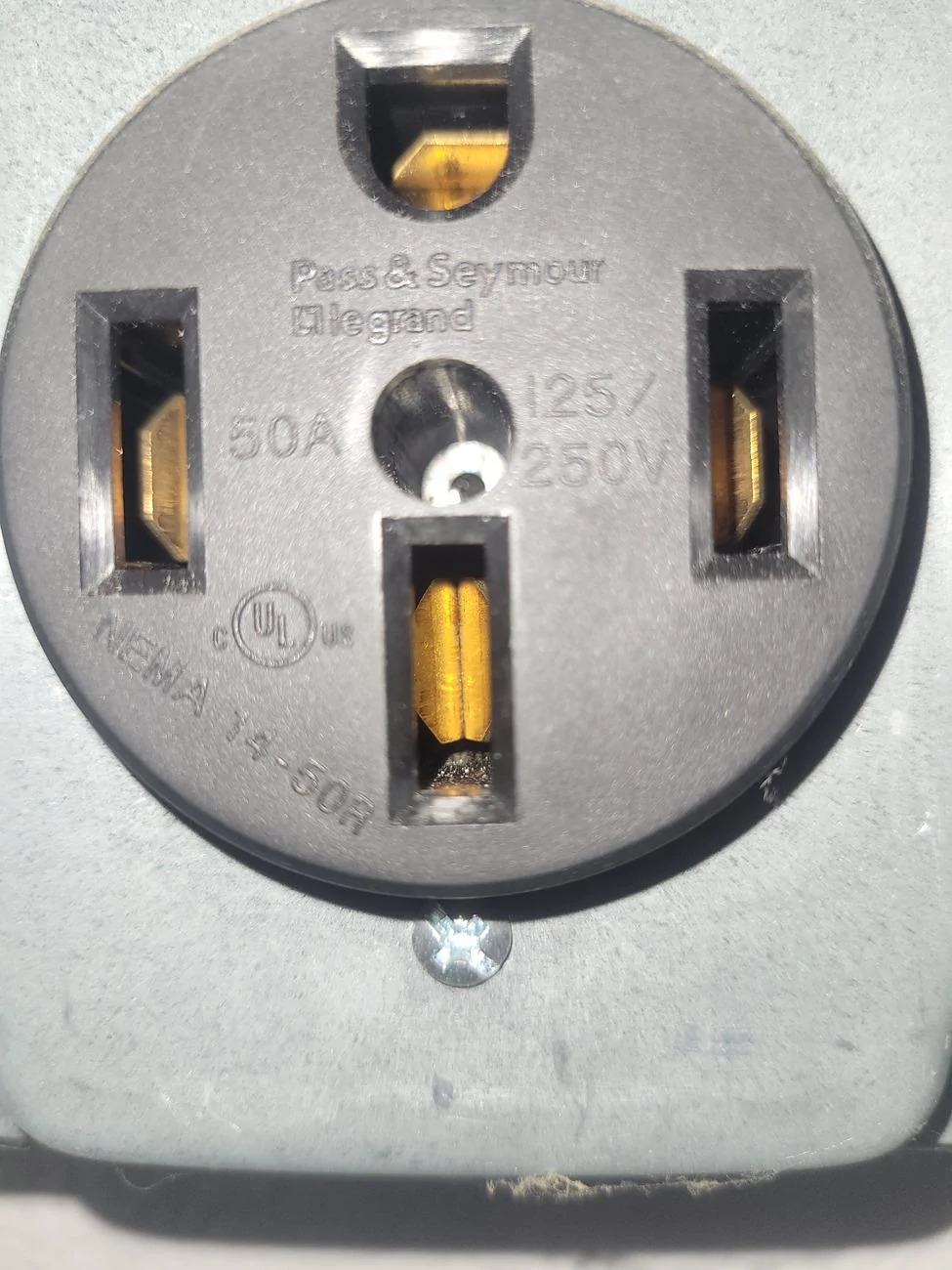 Rivian R1T R1S Home charging units 20250717_203145