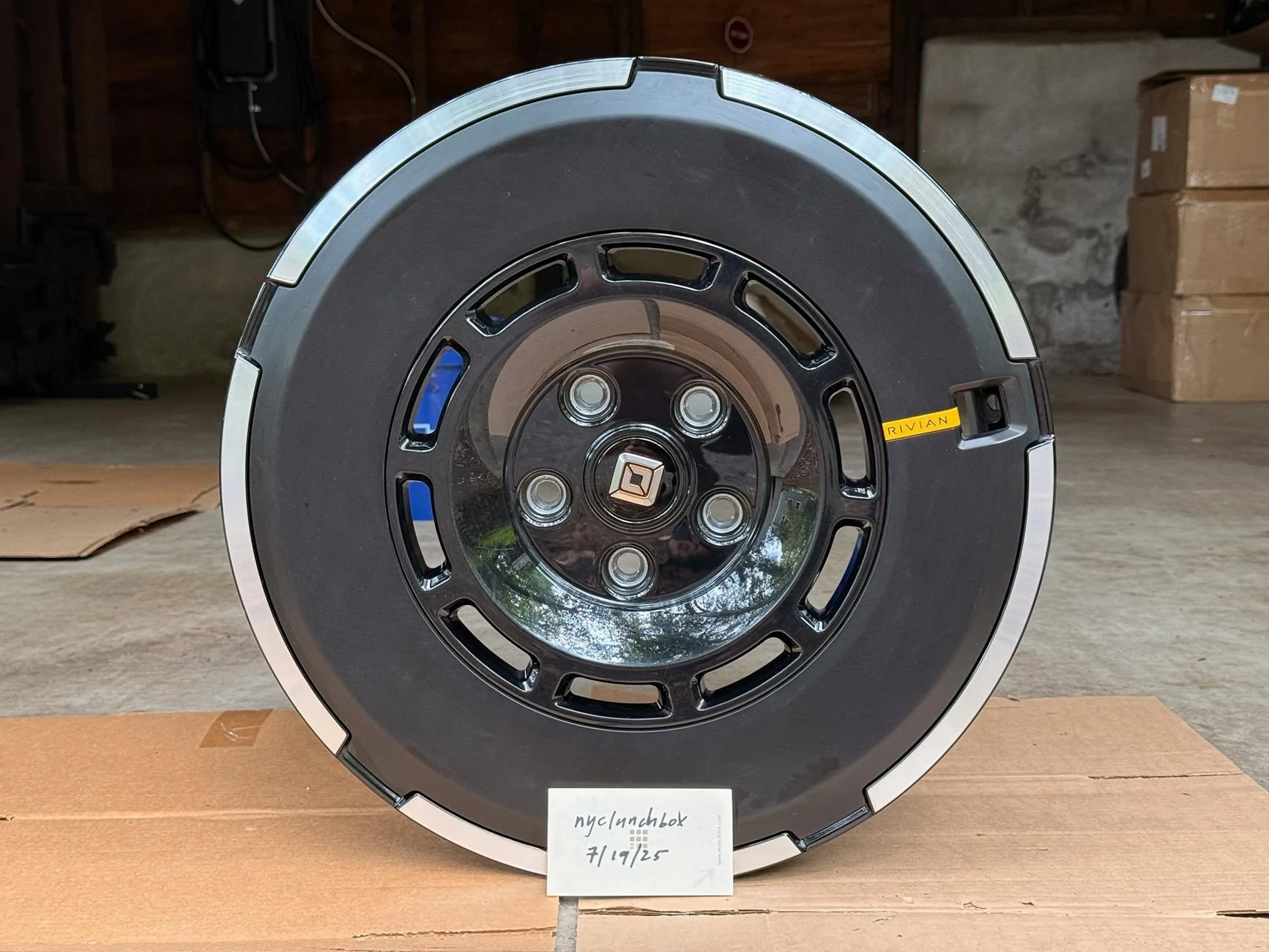 Rivian R1T R1S FS: 22" Gen 2 Range wheels only (4) -- $1800 IMG_5191
