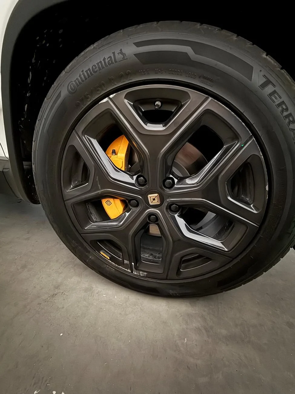 Rivian R1T R1S Wheel Rash Info Needed! IMG_1152