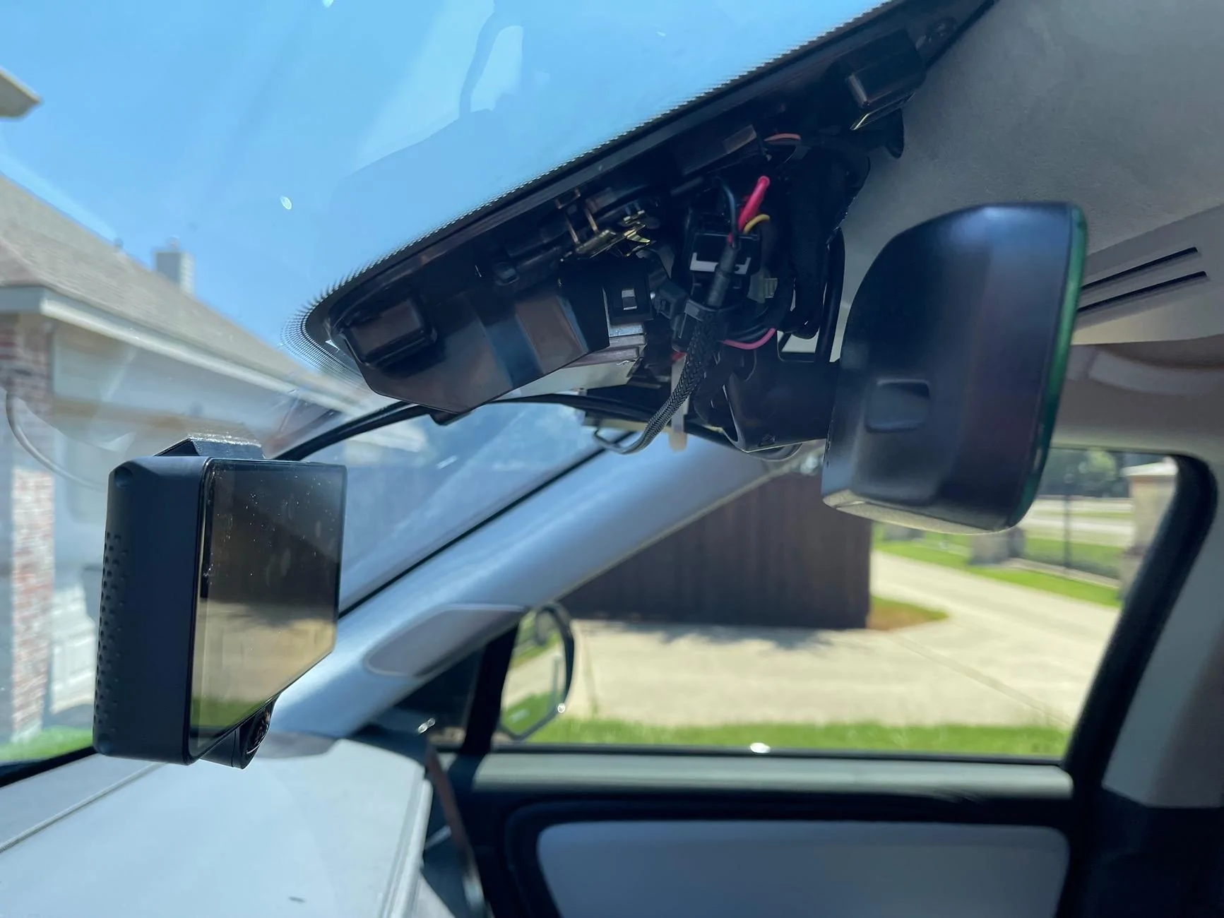 Rivian R1T R1S (Ended) Comma 3x Sale for $899 IMG_9804