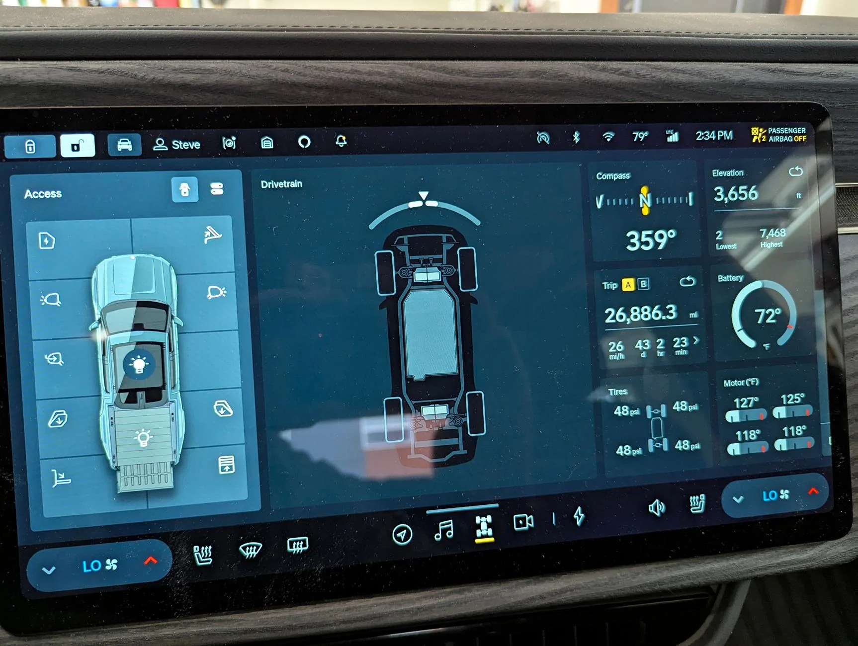 Rivian R1T R1S Gen 1 R1T On-Screen Compass Not Updating in Garage Compass- Park 